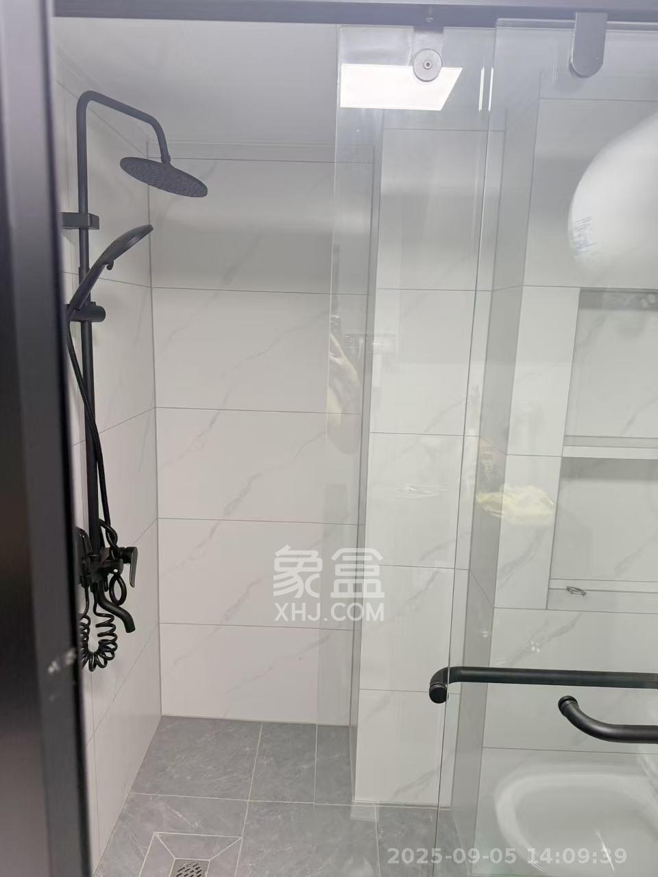 润和国际广场  2室1厅1卫   3000.00元/月室内图