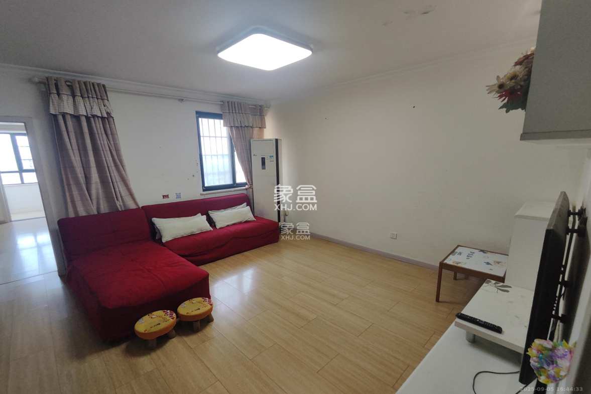 南国新城 2室2厅1卫 2000.0元/月 南国新城 2室2厅1卫 2000.0元/月室内图