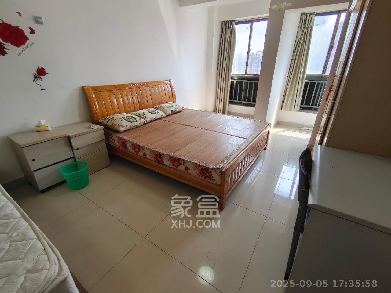 少帅府 1室1厅1卫 1800.0元/月 少帅府 1室1厅1卫 1800.0元/月室内图