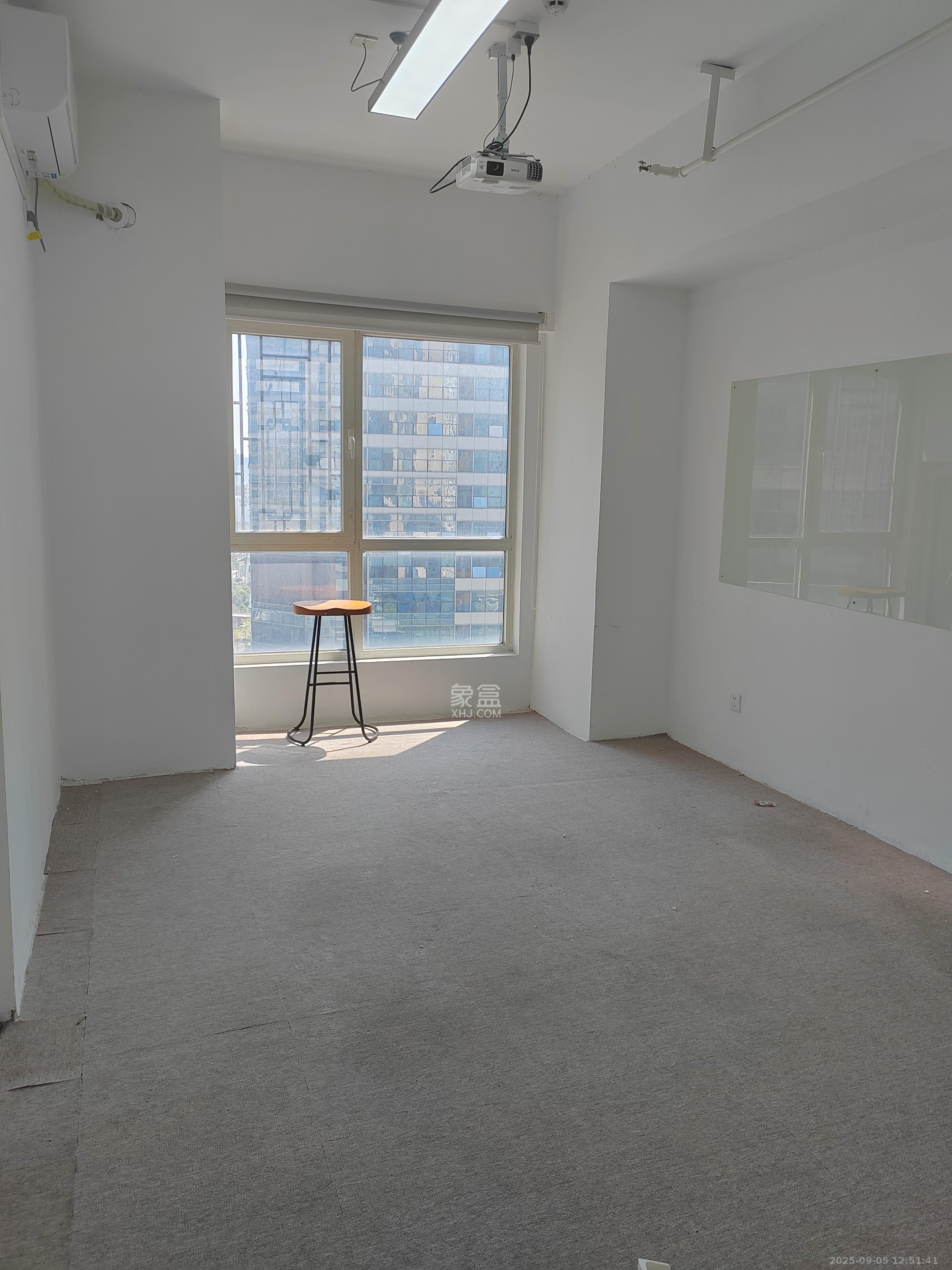 北辰三角洲B1E1区 4室1厅1卫 5000.0元/月 北辰三角洲B1E1区 4室1厅1卫 5000.0元/月室内图