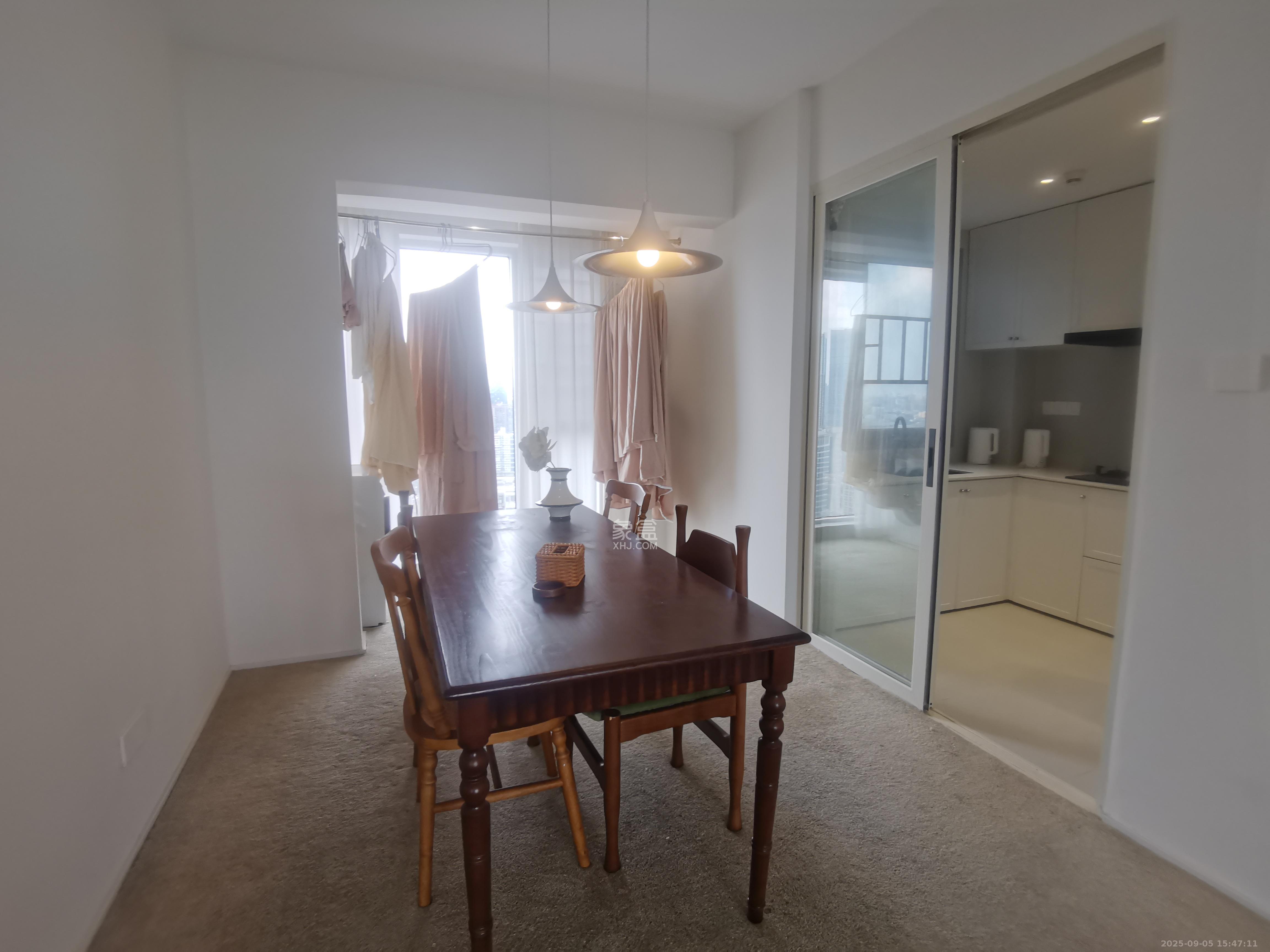 阳光城檀悦  4室2厅2卫    7500.0元/月 阳光城檀悦  4室2厅2卫    7500.0元/月室内图