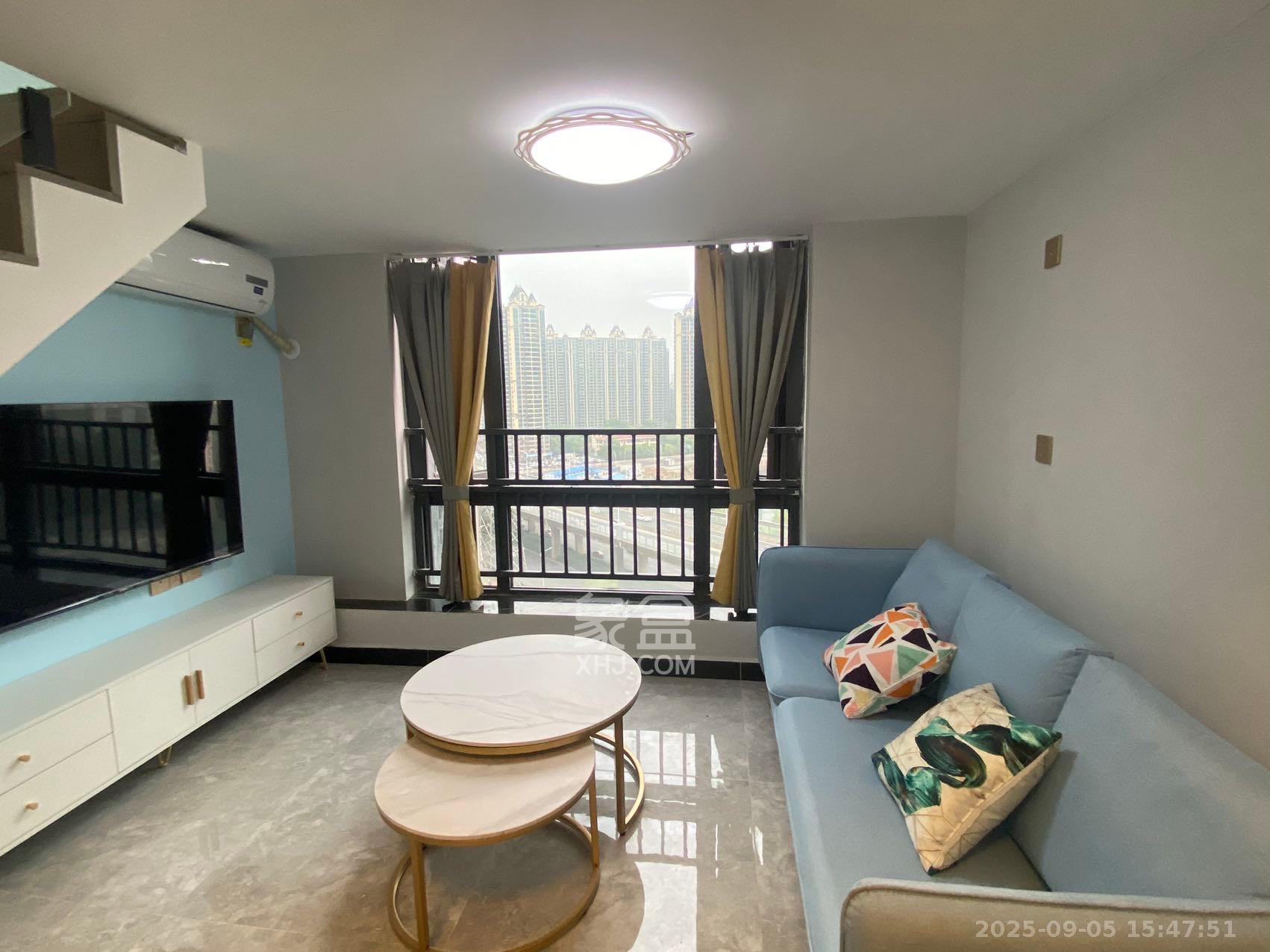 藏珑湖上公馆 1室1厅1卫 2000.0元/月 藏珑湖上公馆 1室1厅1卫 2000.0元/月室内图