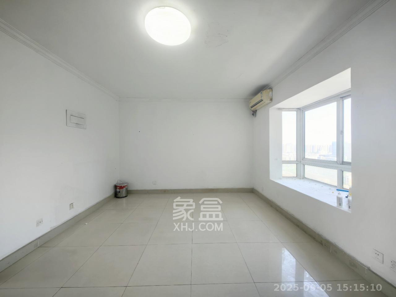 晶华美地 2室2厅1卫 1200.0元/月 晶华美地 2室2厅1卫 1200.0元/月室内图