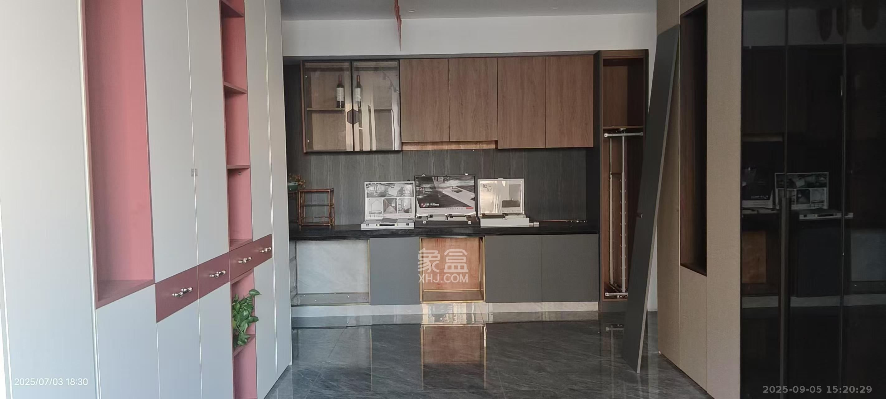 马王堆陶瓷城新合区 1室1厅1卫 4200.0元/月 马王堆陶瓷城新合区 1室1厅1卫 4200.0元/月室内图