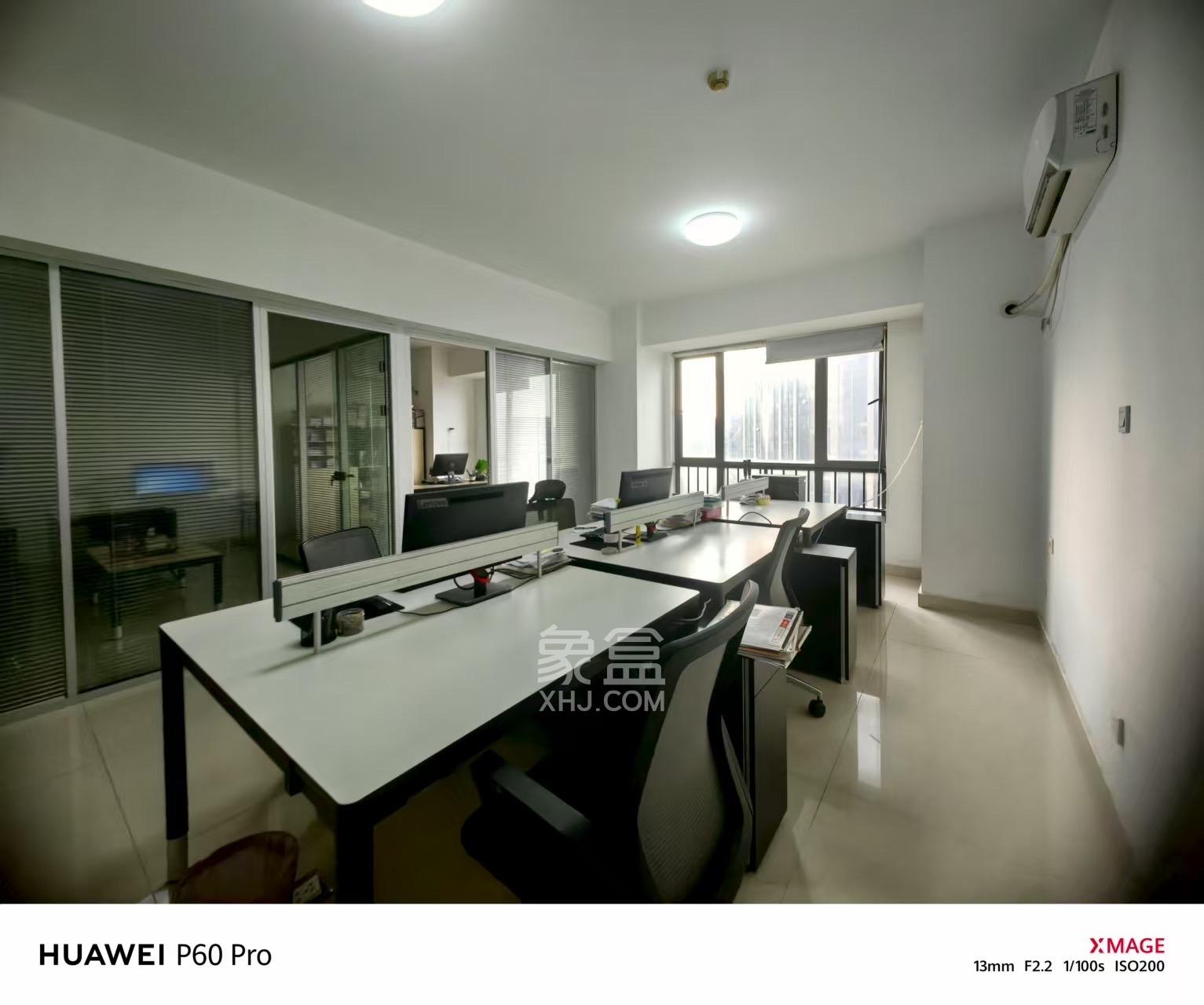 万博汇 1室1厅1卫 1600.0元/月 万博汇 1室1厅1卫 1600.0元/月室内图