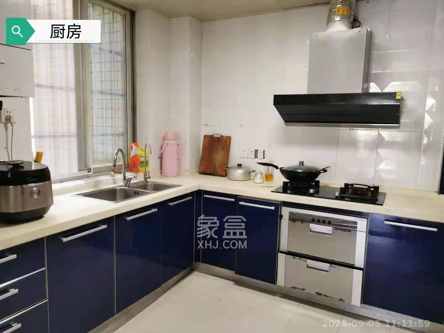 麓山国际实验学校教师公寓宿舍  4室2厅2卫    5000.0元/月 麓山国际实验学校教师公寓宿舍  4室2厅2卫    5000.0元/月室内图