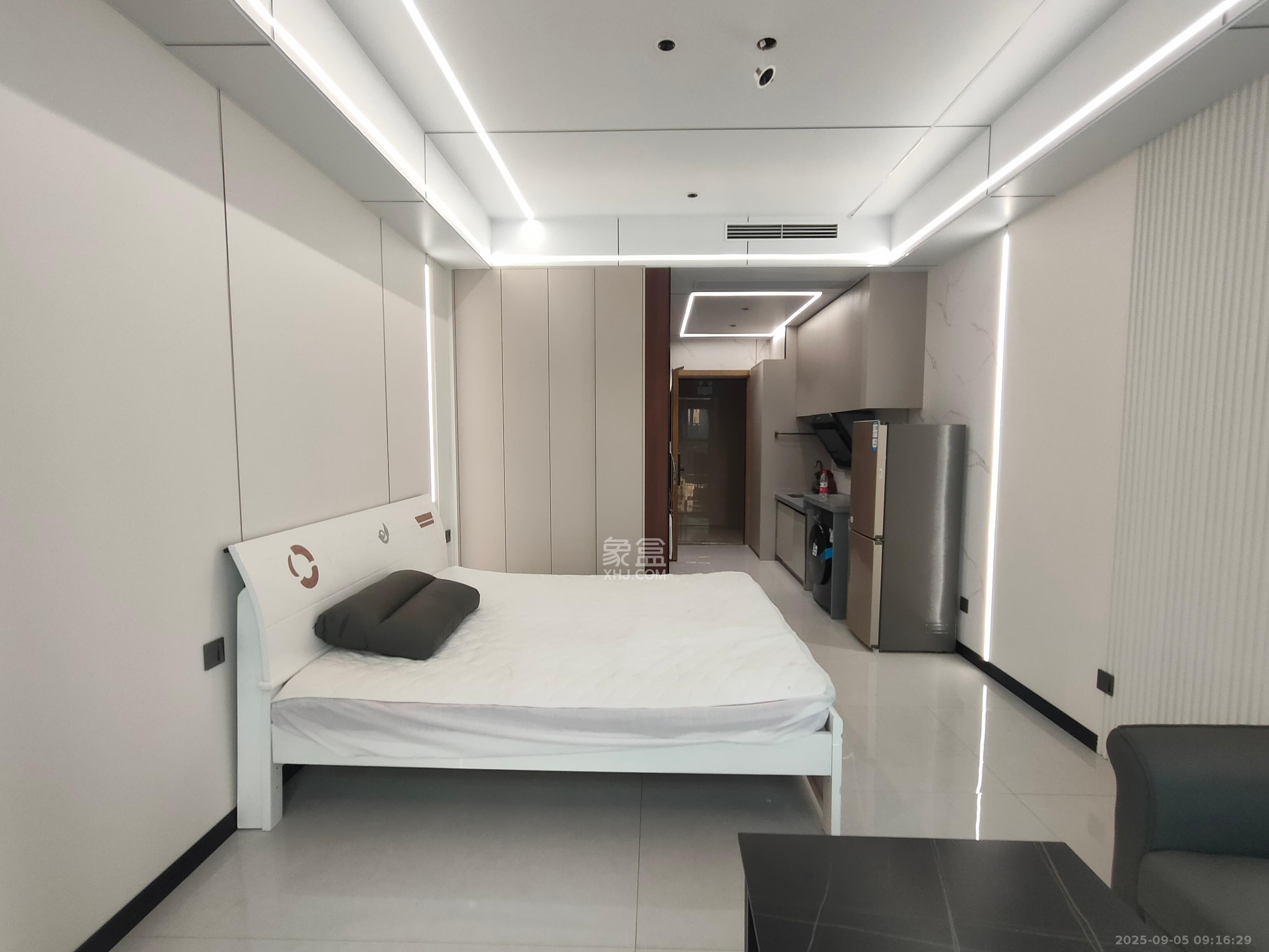 恒大珺悦府 1室1厅1卫 1800.0元/月 恒大珺悦府 1室1厅1卫 1800.0元/月室内图