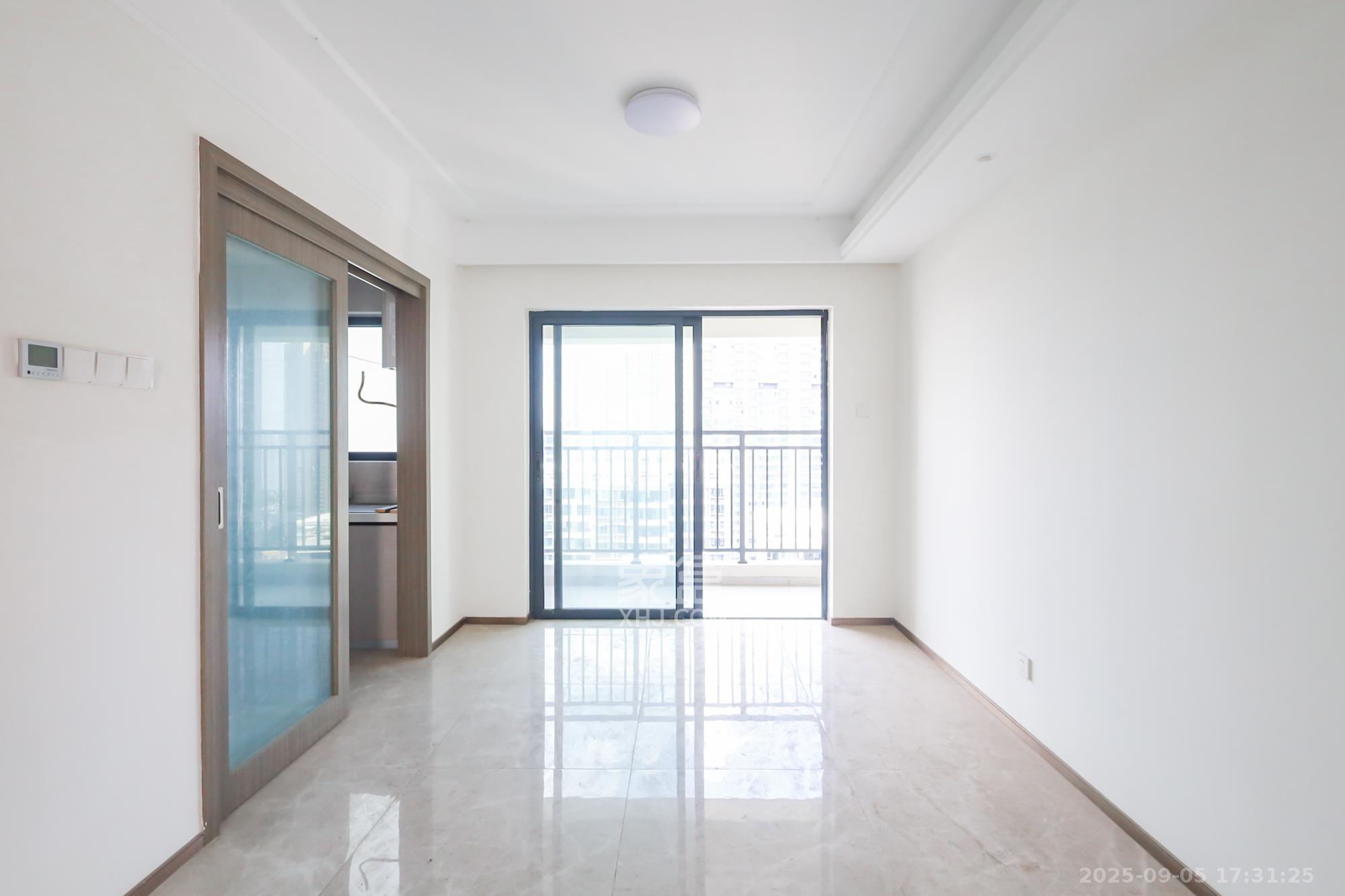 滨江府1913 4室2厅2卫 220.0万 滨江府1913 4室2厅2卫 220.0万其他