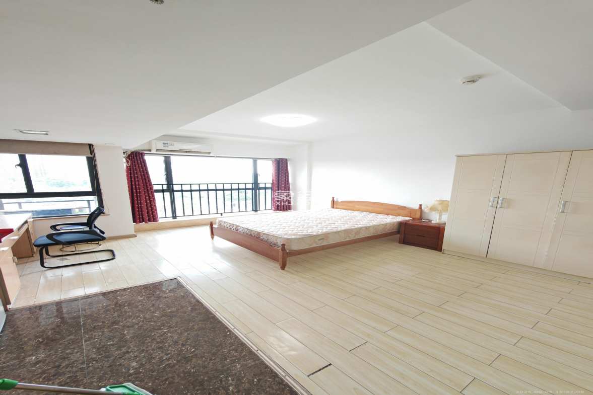 中信文化广场(中信新城二期)  1室1厅1卫    1100.0元/月 中信文化广场(中信新城二期)  1室1厅1卫    1100.0元/月室内图