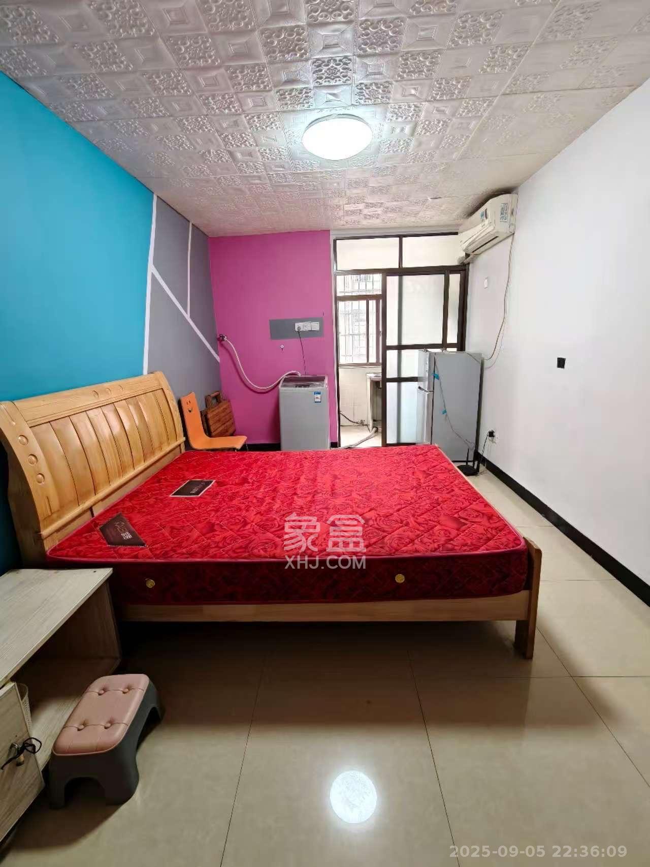 龙塘安置区(龙塘小区) 1室1厅1卫 850.0元/月 龙塘安置区(龙塘小区) 1室1厅1卫 850.0元/月室内图