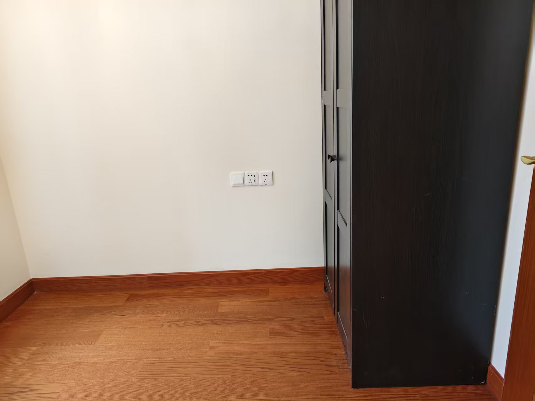 恒大名都  3室2厅2卫    1680.0元/月 恒大名都  3室2厅2卫    1680.0元/月室内图