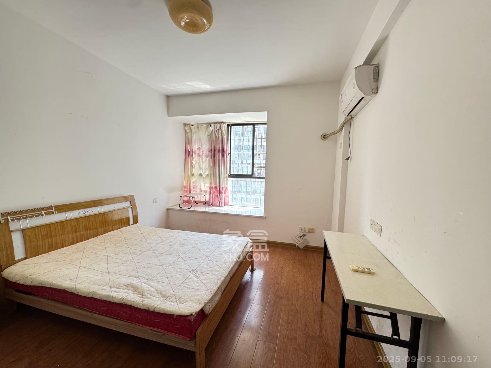 翰林居  2室2厅1卫    1300.0元/月室内图