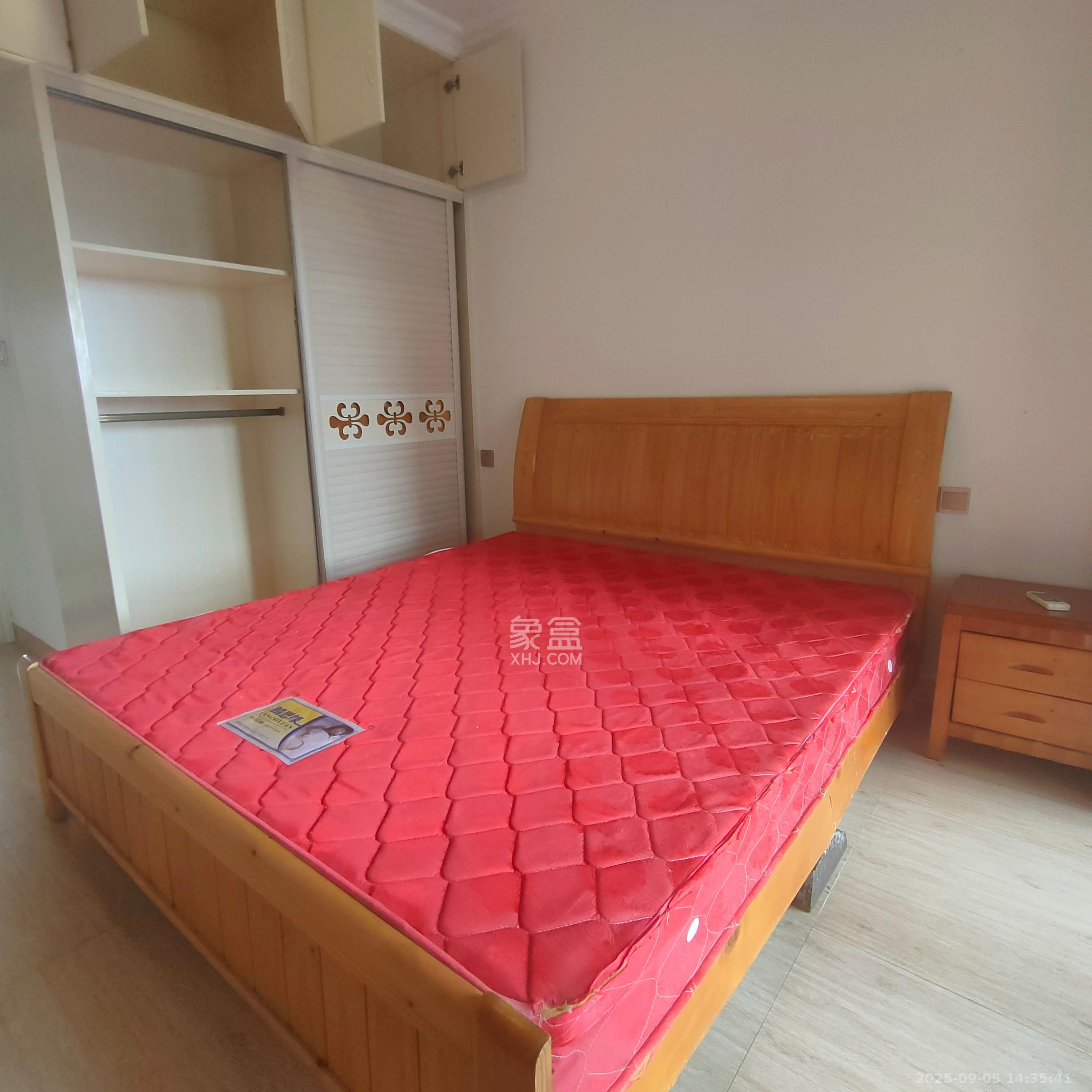 汇一城(汇壹公馆)  2室1厅1卫    2000.0元/月 汇一城(汇壹公馆)  2室1厅1卫    2000.0元/月室内图