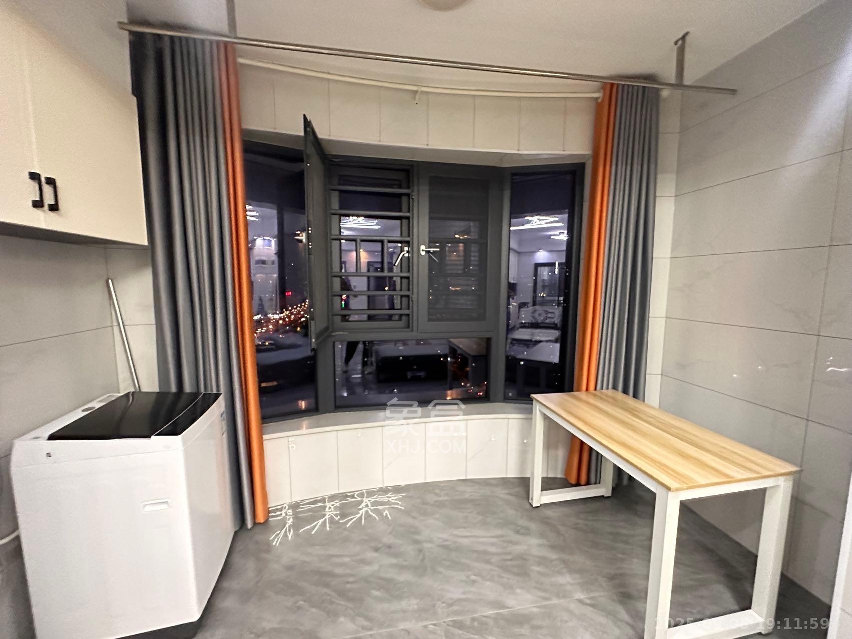 嘉雨兴园 2室1厅1卫 2700.0元/月 嘉雨兴园 2室1厅1卫 2700.0元/月室内图