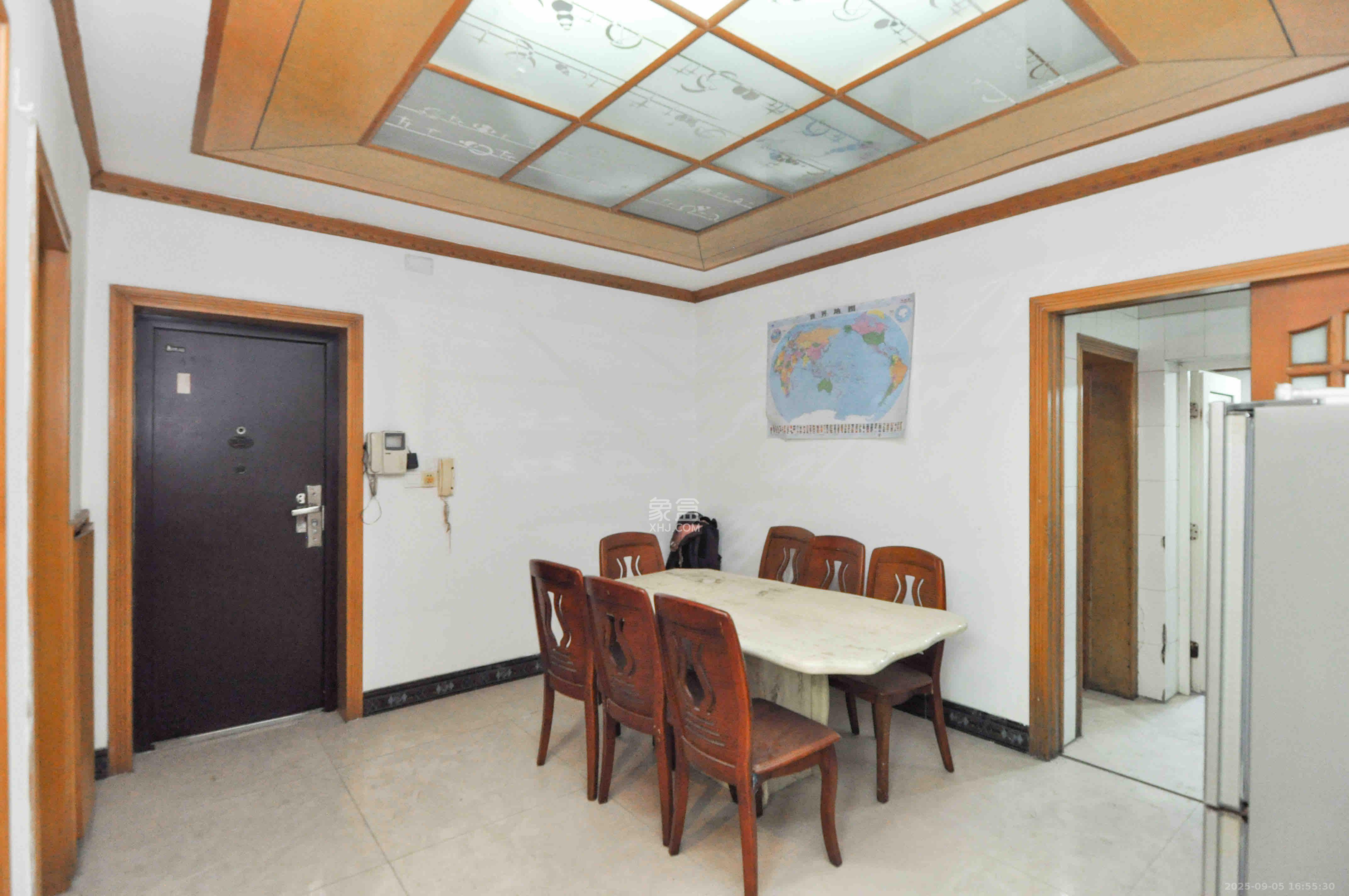 望兴家园  4室2厅2卫    2600.0元/月 望兴家园  4室2厅2卫    2600.0元/月室内图