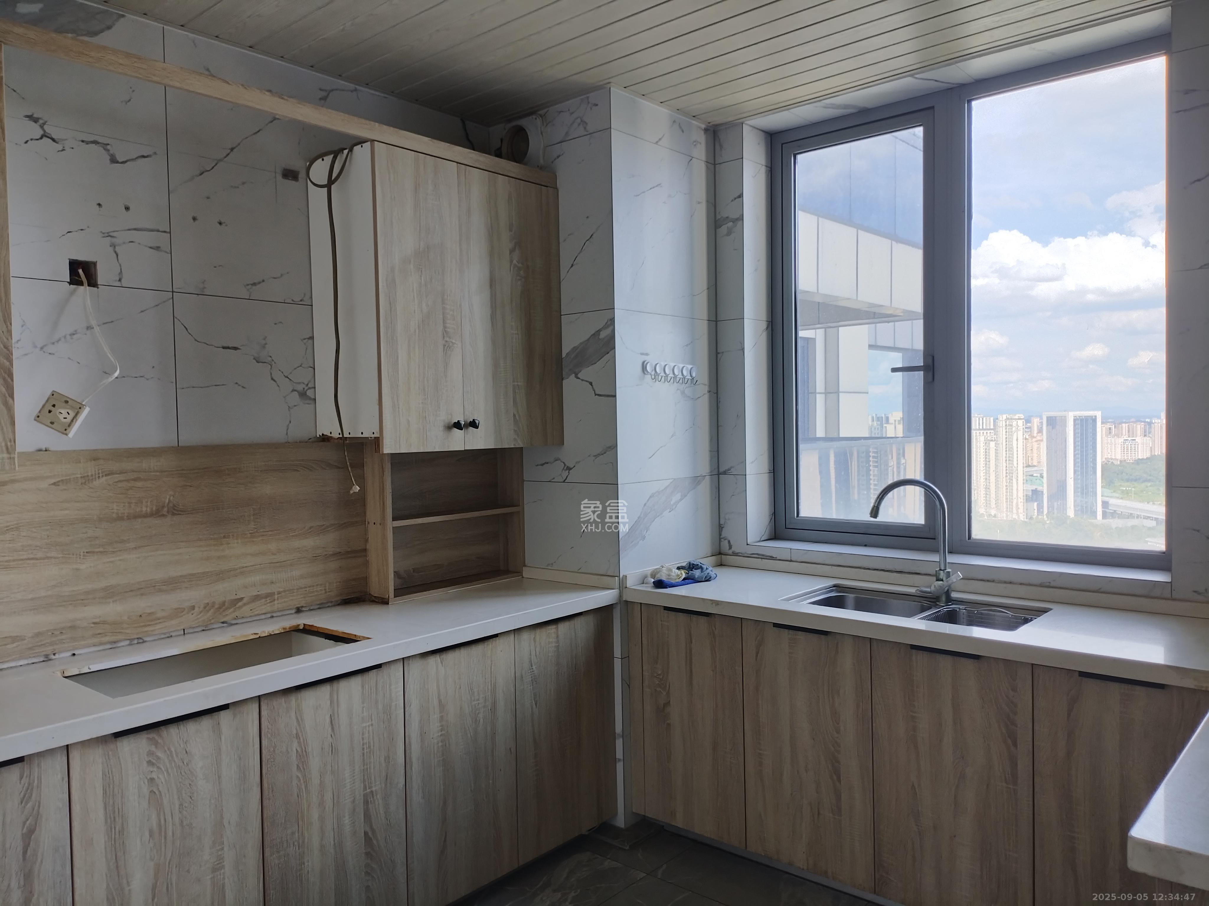 湘江壹号一二三期(创远湘江壹号) 1室0厅0卫 4000.0元/月 湘江壹号一二三期(创远湘江壹号) 1室0厅0卫 4000.0元/月室内图