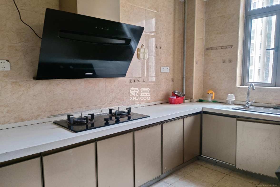 八方小区B区 3室2厅2卫 4000.0元/月 八方小区B区 3室2厅2卫 4000.0元/月室内图