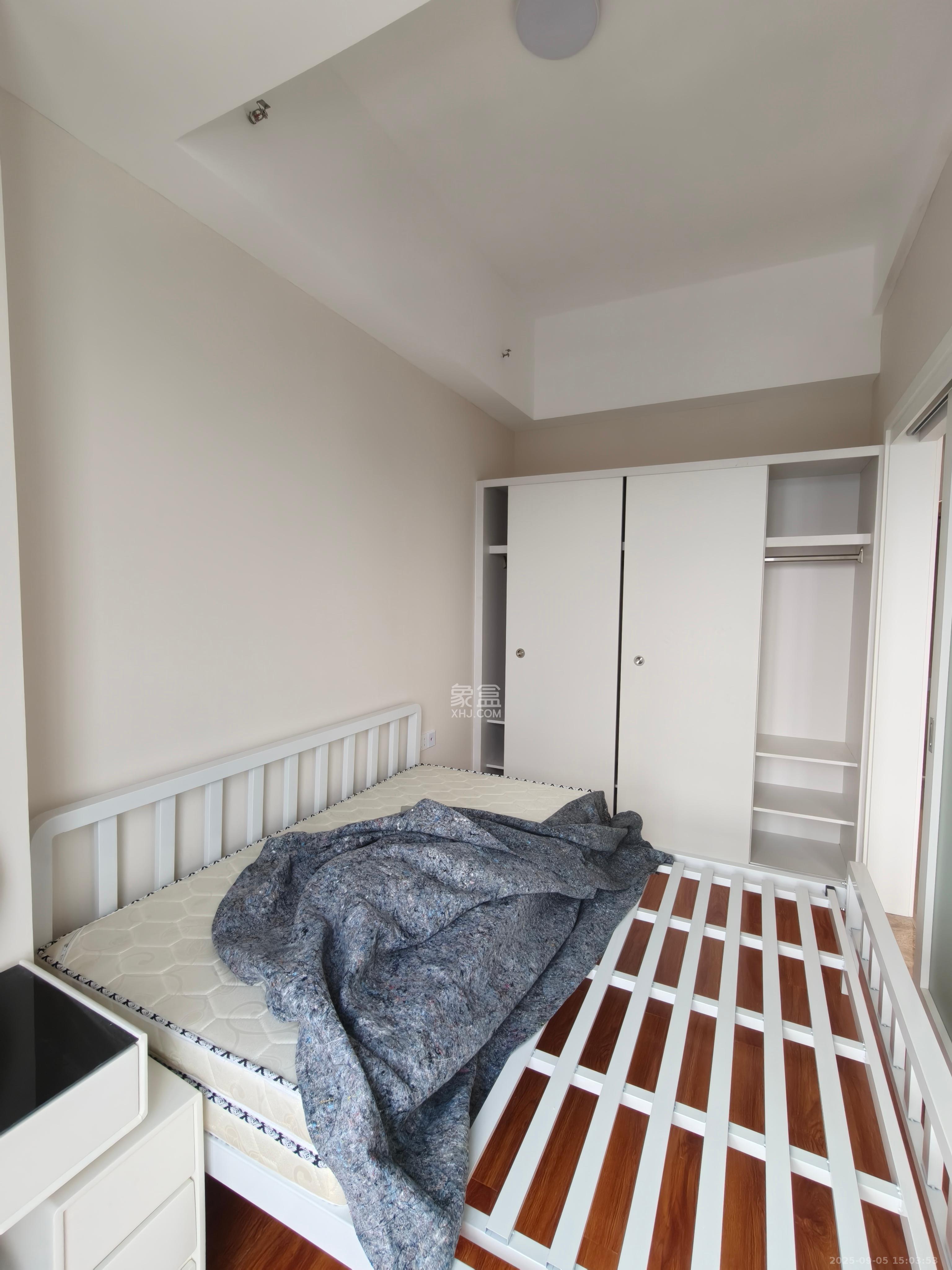 恒大珺悦府  1室1厅1卫    2500.0元/月室内图