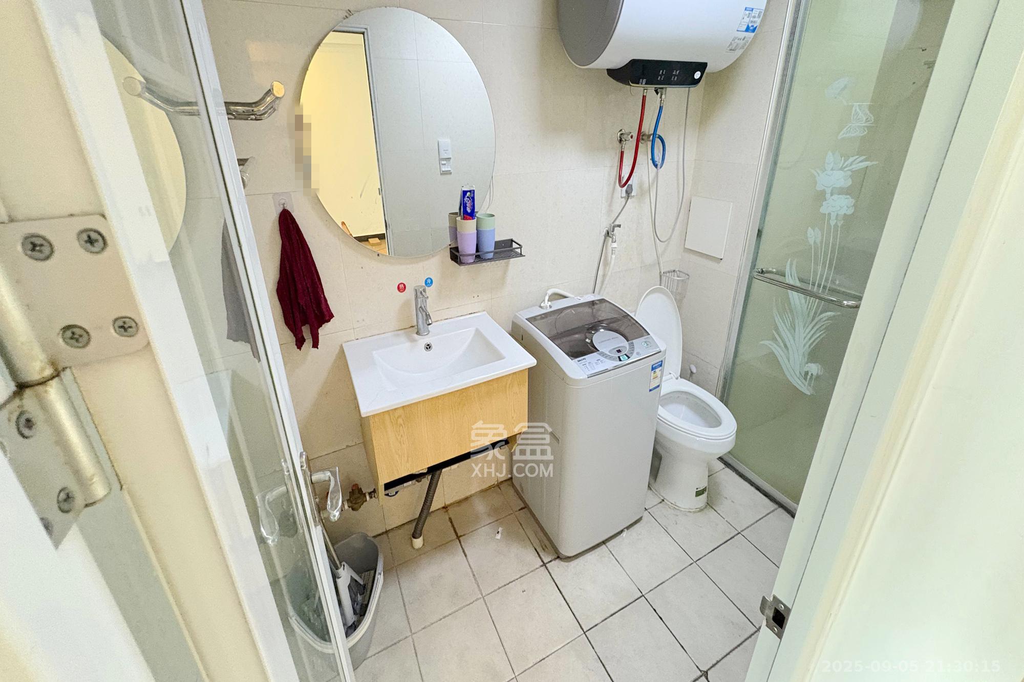 印象天心 1室1厅1卫 41.0万 印象天心 1室1厅1卫 41.0万卫生间