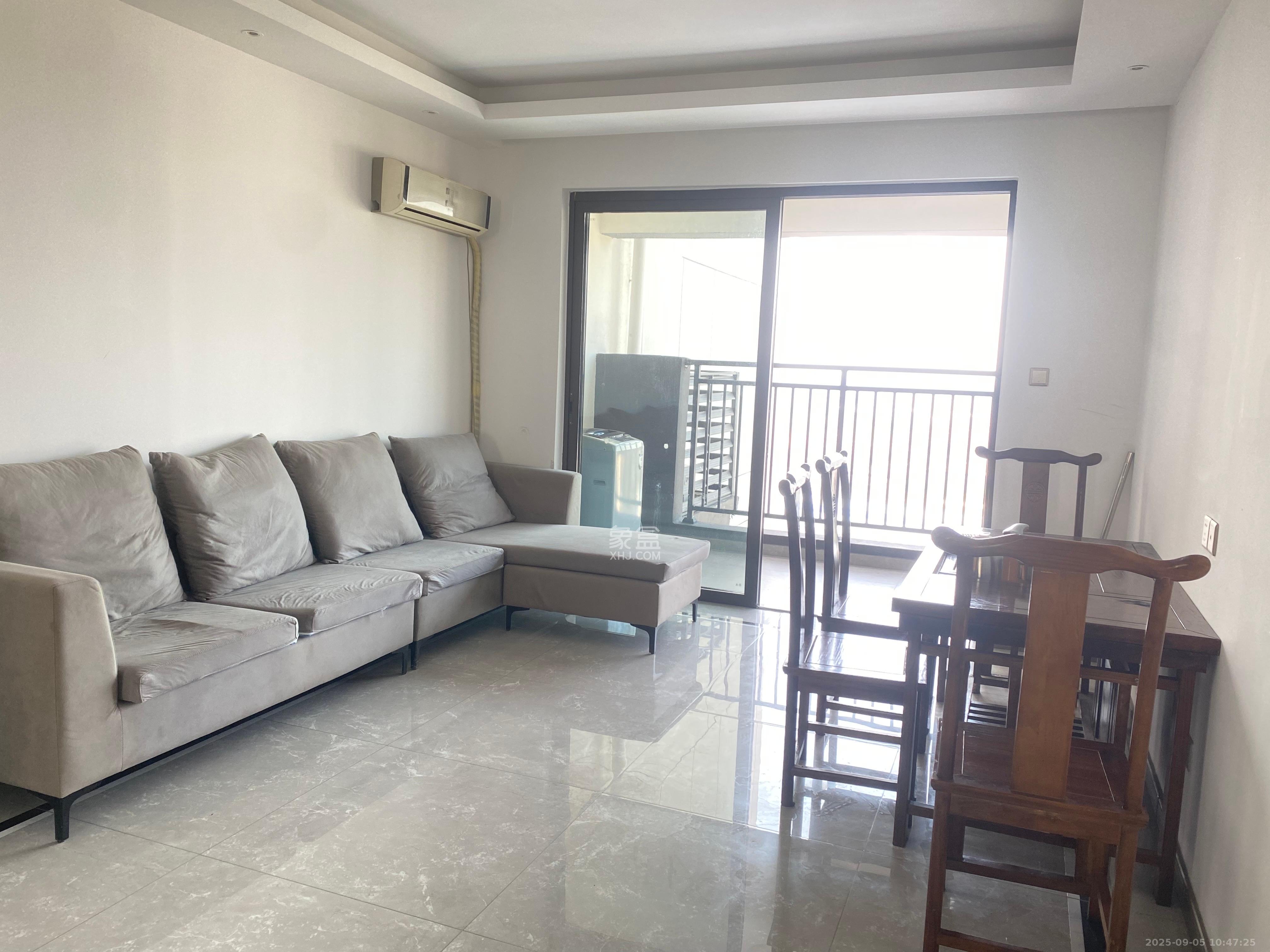 龙湖日盛奕境 3室2厅2卫 2400.0元/月 龙湖日盛奕境 3室2厅2卫 2400.0元/月室内图