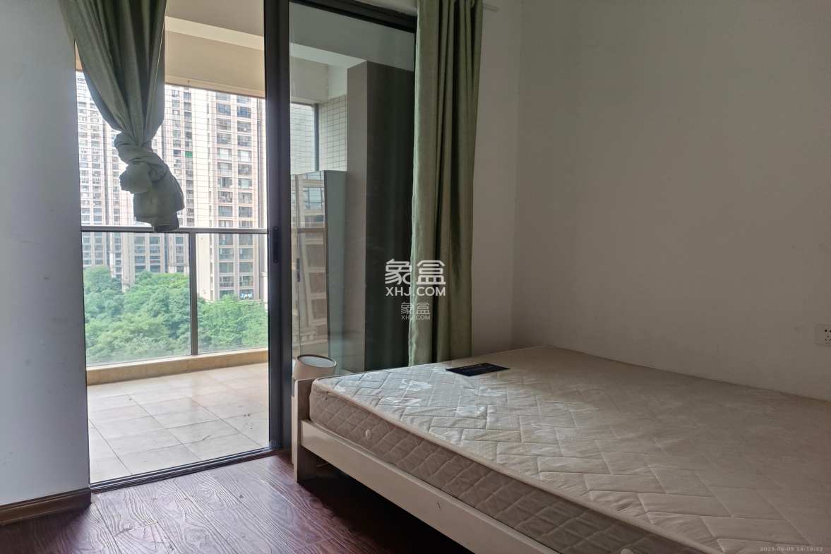 八方小区B区 3室2厅2卫 4000.0元/月 八方小区B区 3室2厅2卫 4000.0元/月室内图