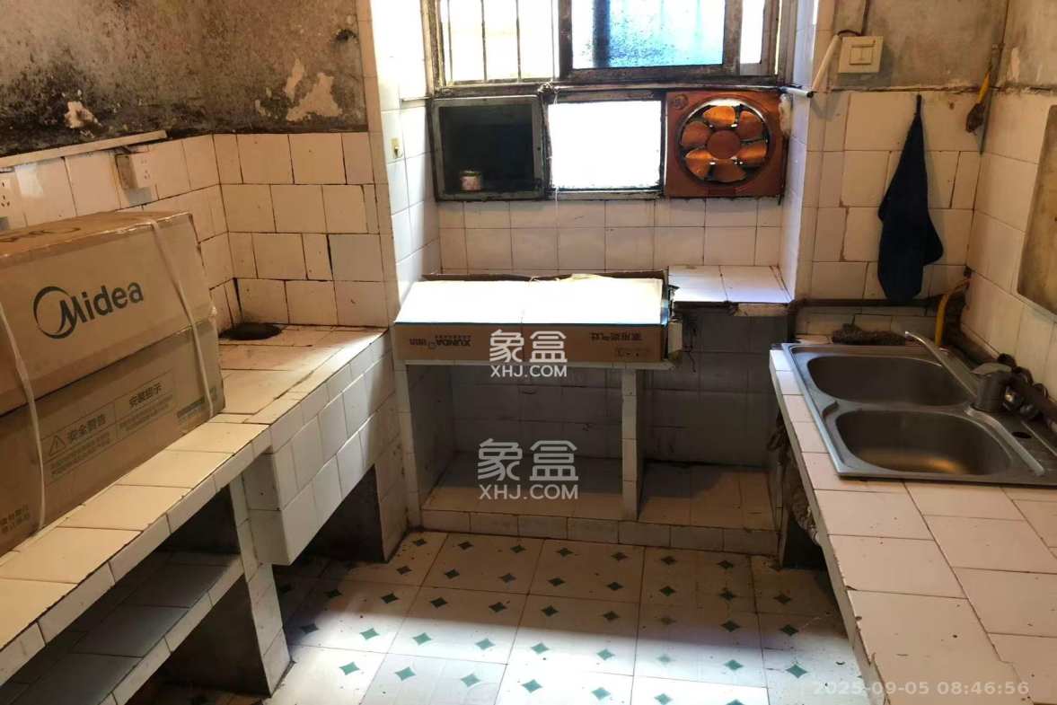 有色冶金研究设计院(浏城桥) 3室2厅1卫 1800.0元/月 有色冶金研究设计院(浏城桥) 3室2厅1卫 1800.0元/月室内图