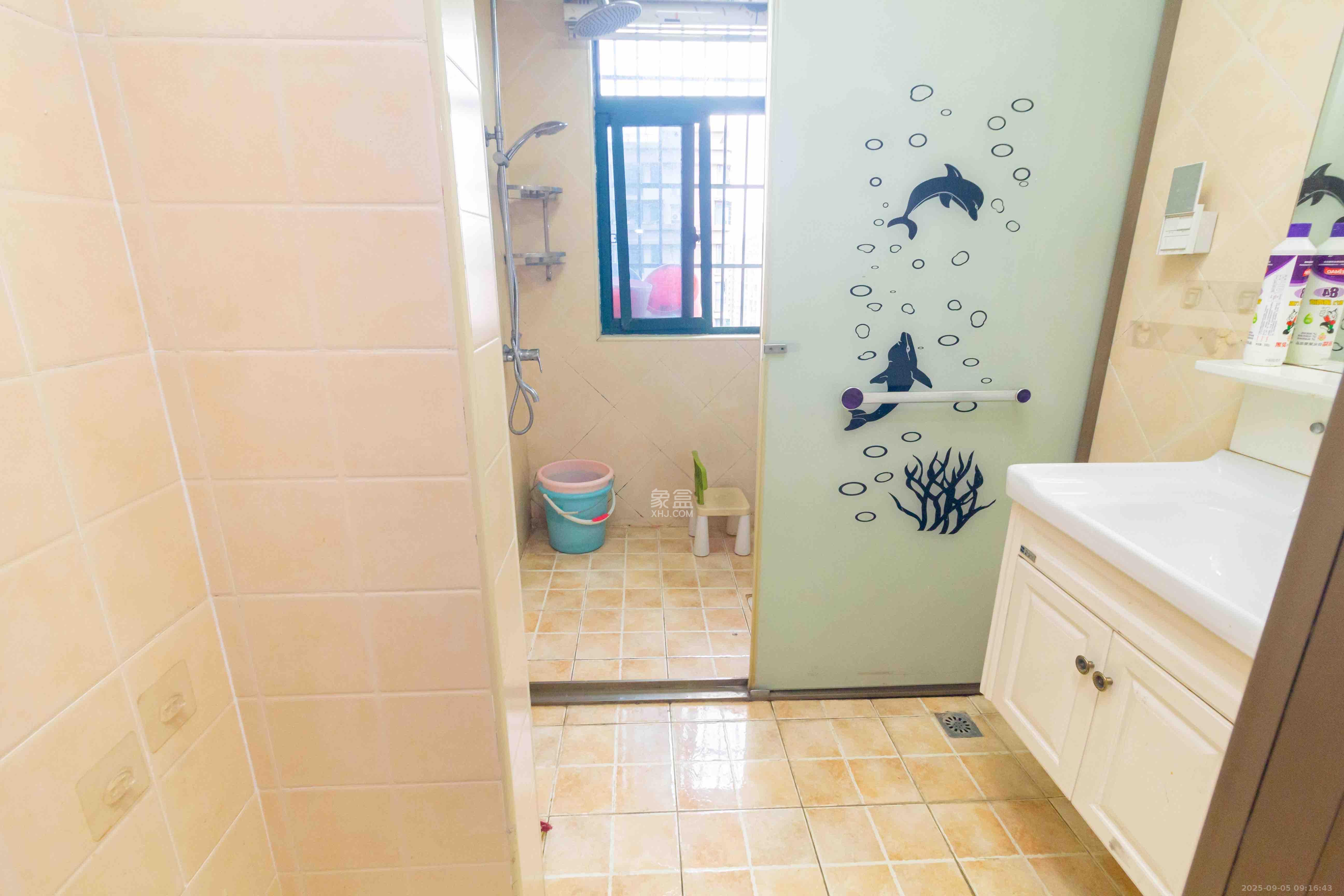 才子佳郡  3室2厅1卫    2200.0元/月室内图