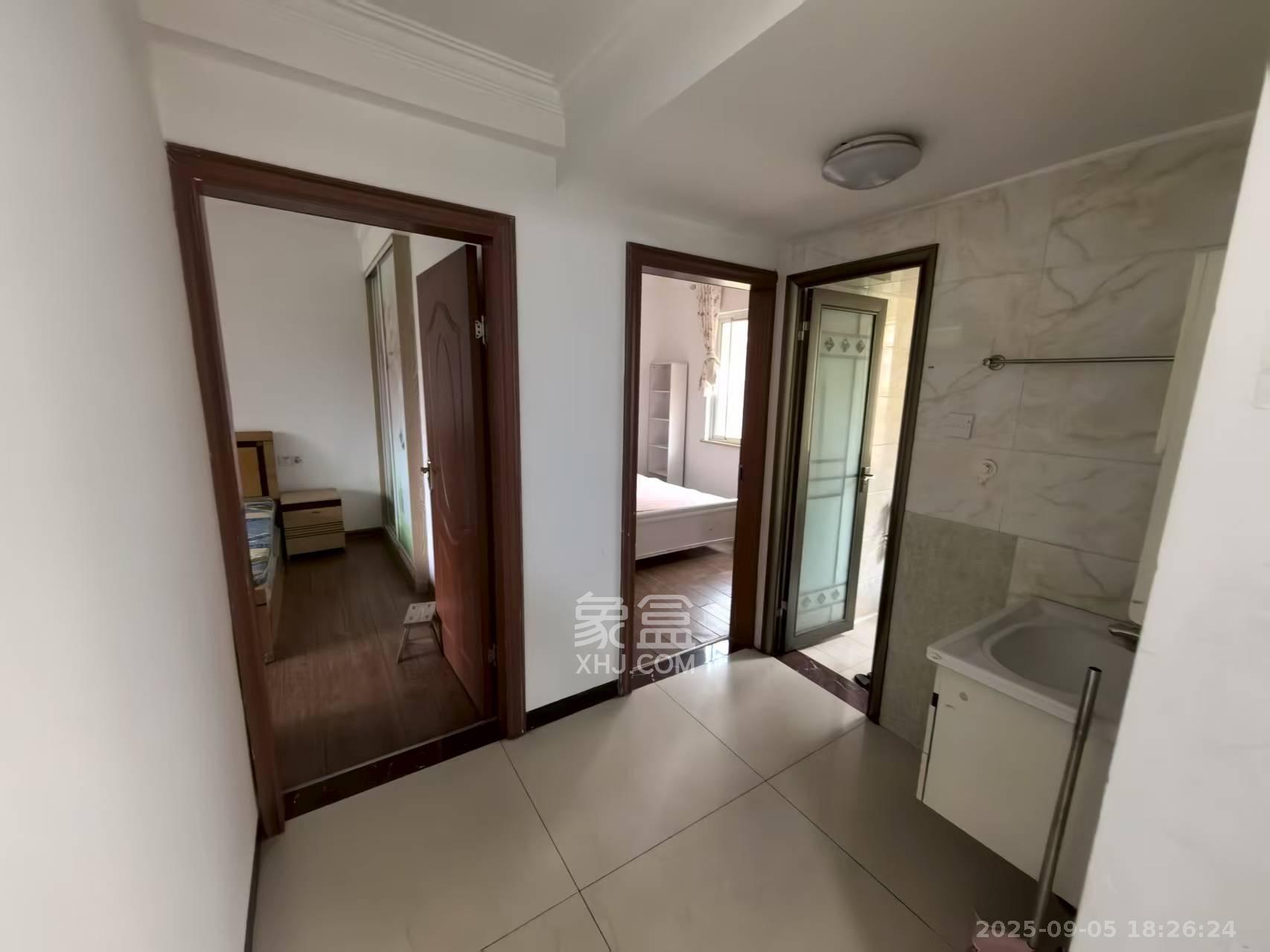 星城新宇黎锦苑 2室2厅1卫 1700.0元/月 星城新宇黎锦苑 2室2厅1卫 1700.0元/月室内图