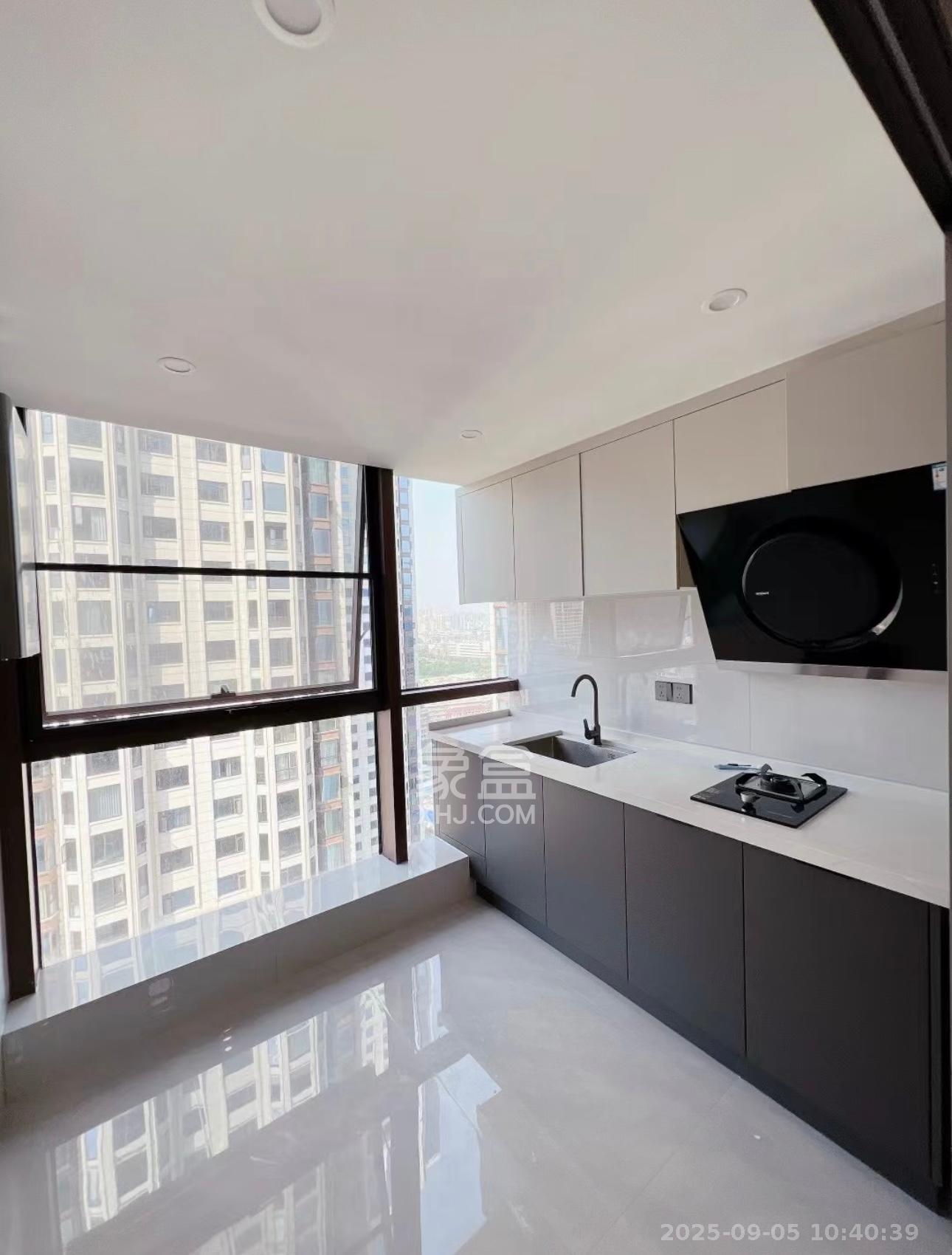 富兴时代御城  2室1厅1卫    3200.0元/月室内图