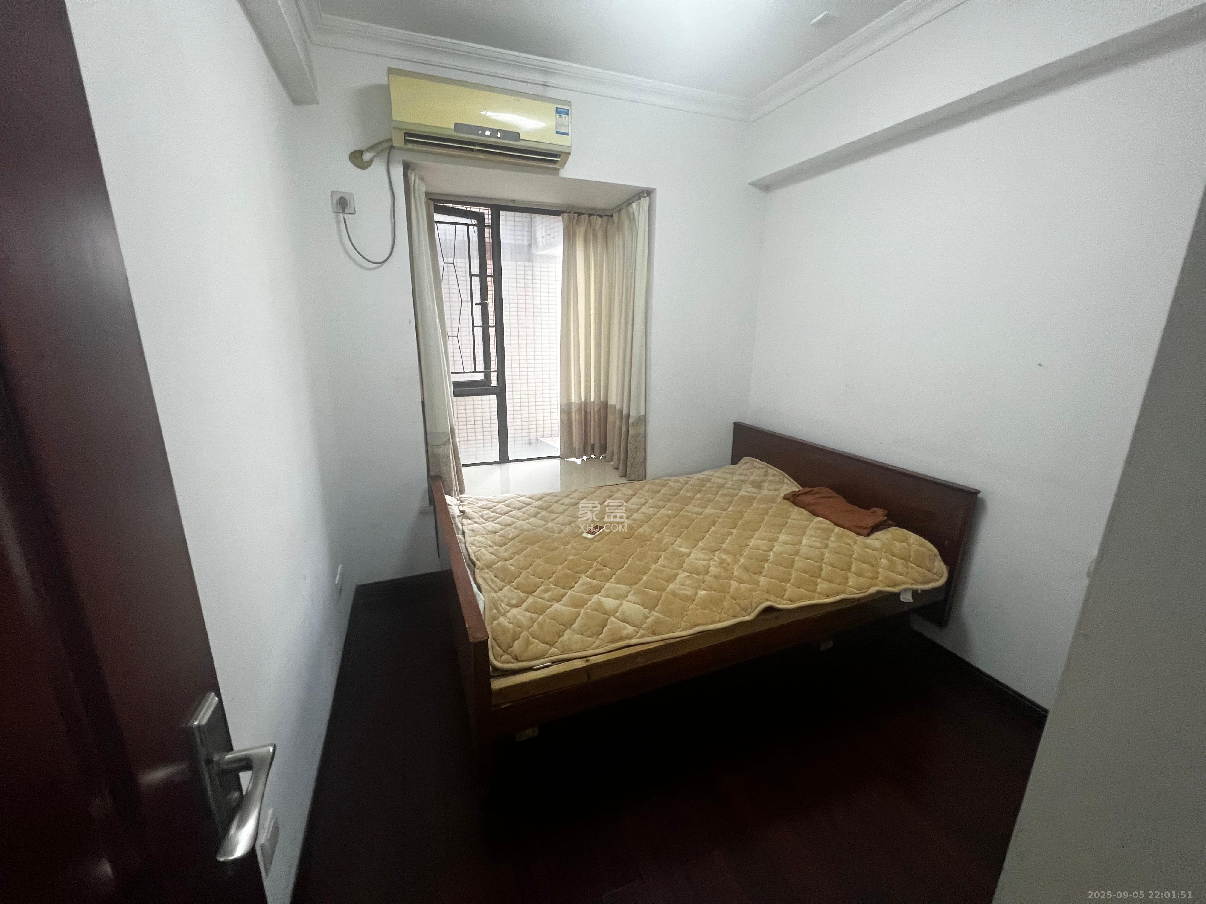 鸿基橄榄君庭 4室2厅2卫 3000.0元/月 鸿基橄榄君庭 4室2厅2卫 3000.0元/月室内图