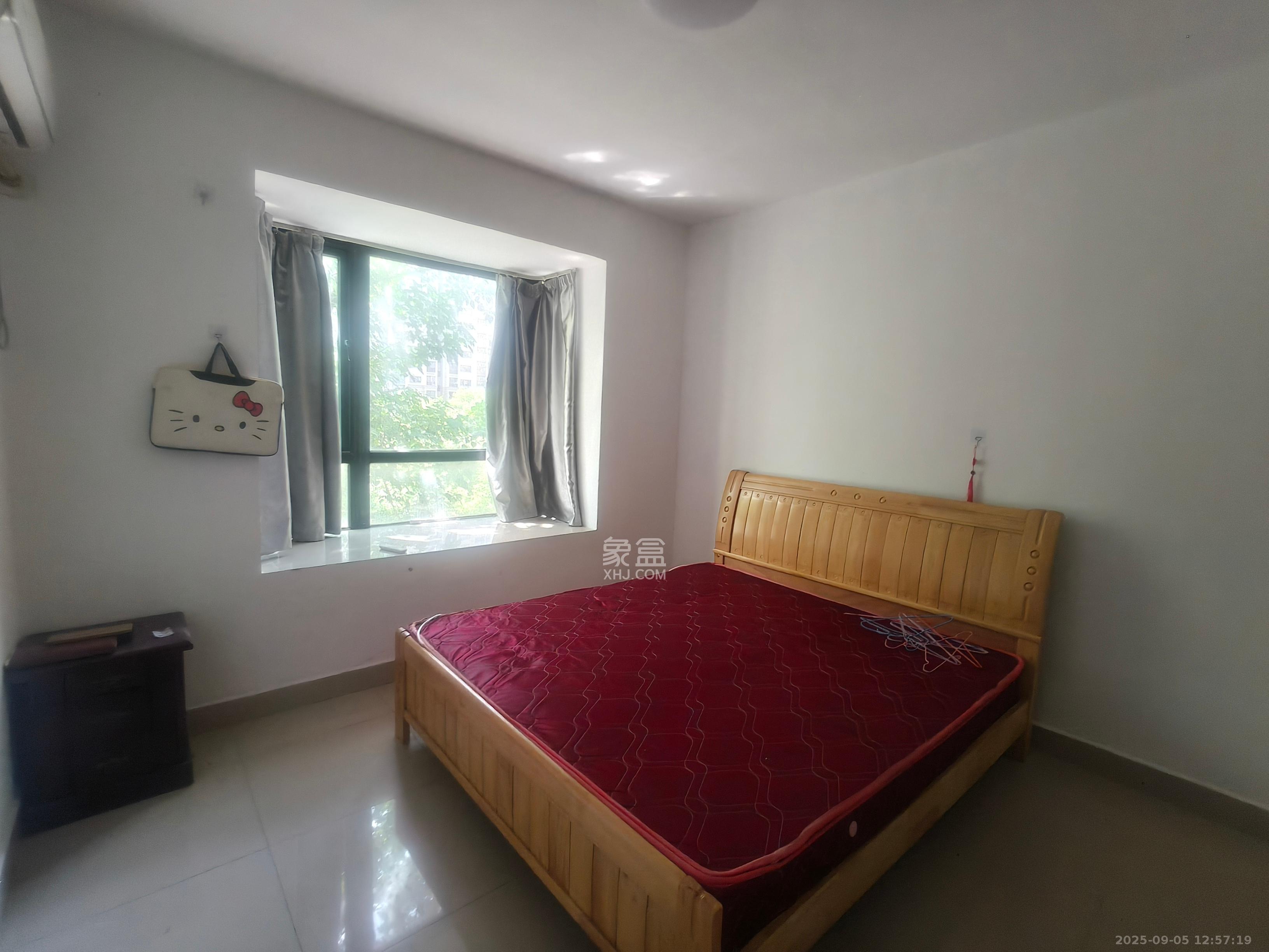 大为时代家园  1室2厅1卫    1500.0元/月 大为时代家园  1室2厅1卫    1500.0元/月室内图1