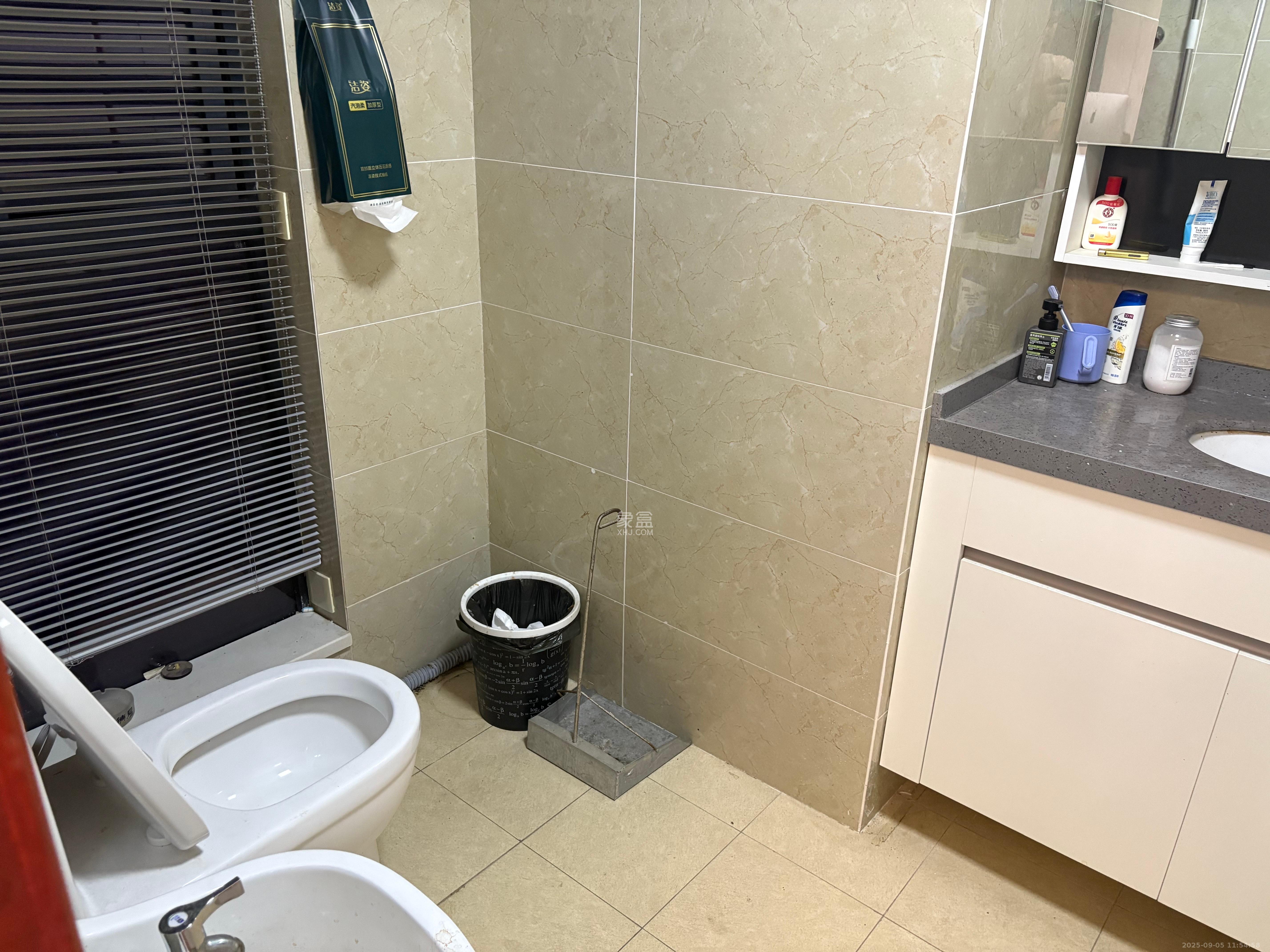 荣泰广场  1室0厅0卫    4000.0元/月室内图