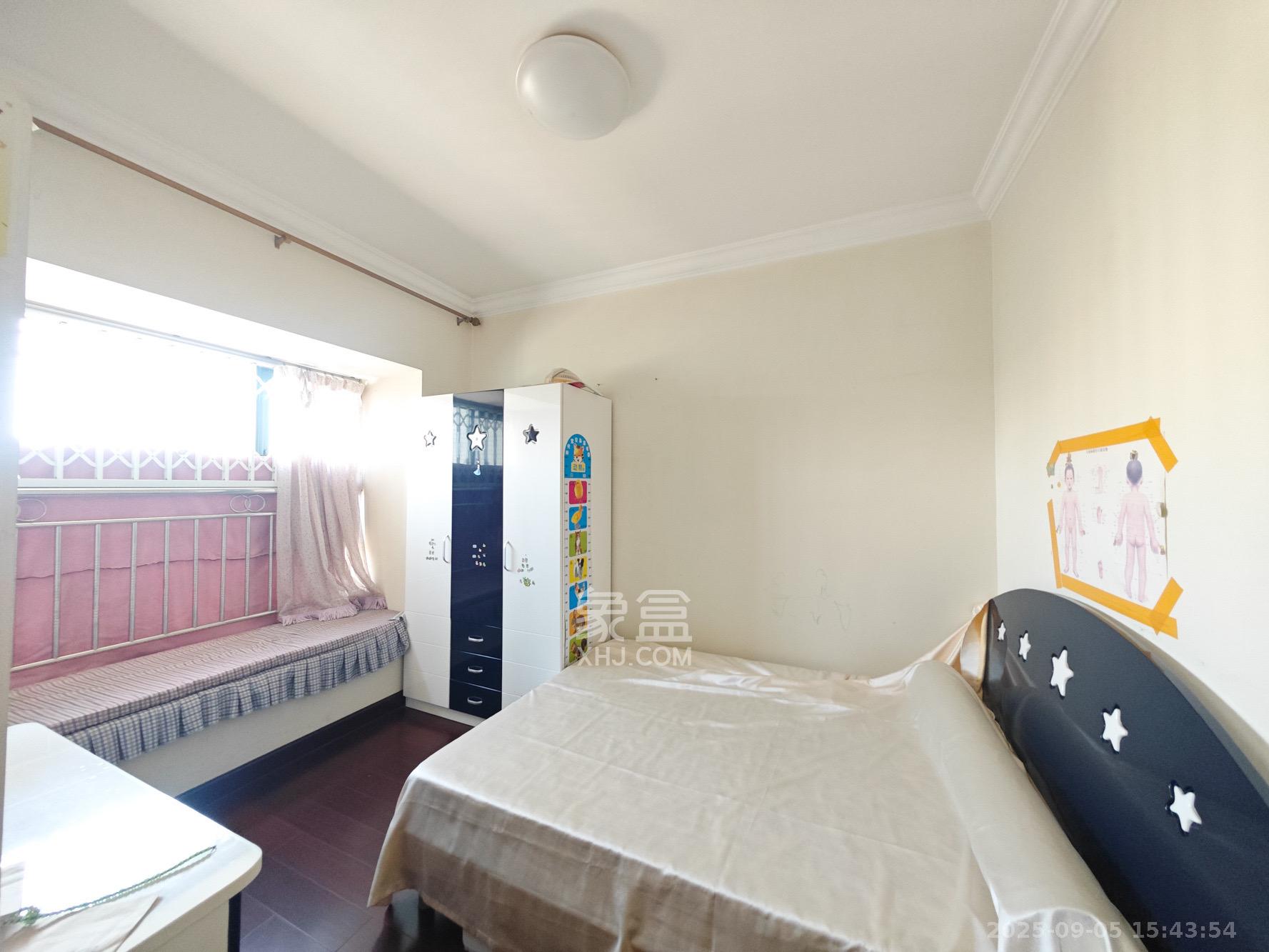 恒大城 3室2厅2卫 2000.0元/月 恒大城 3室2厅2卫 2000.0元/月室内图