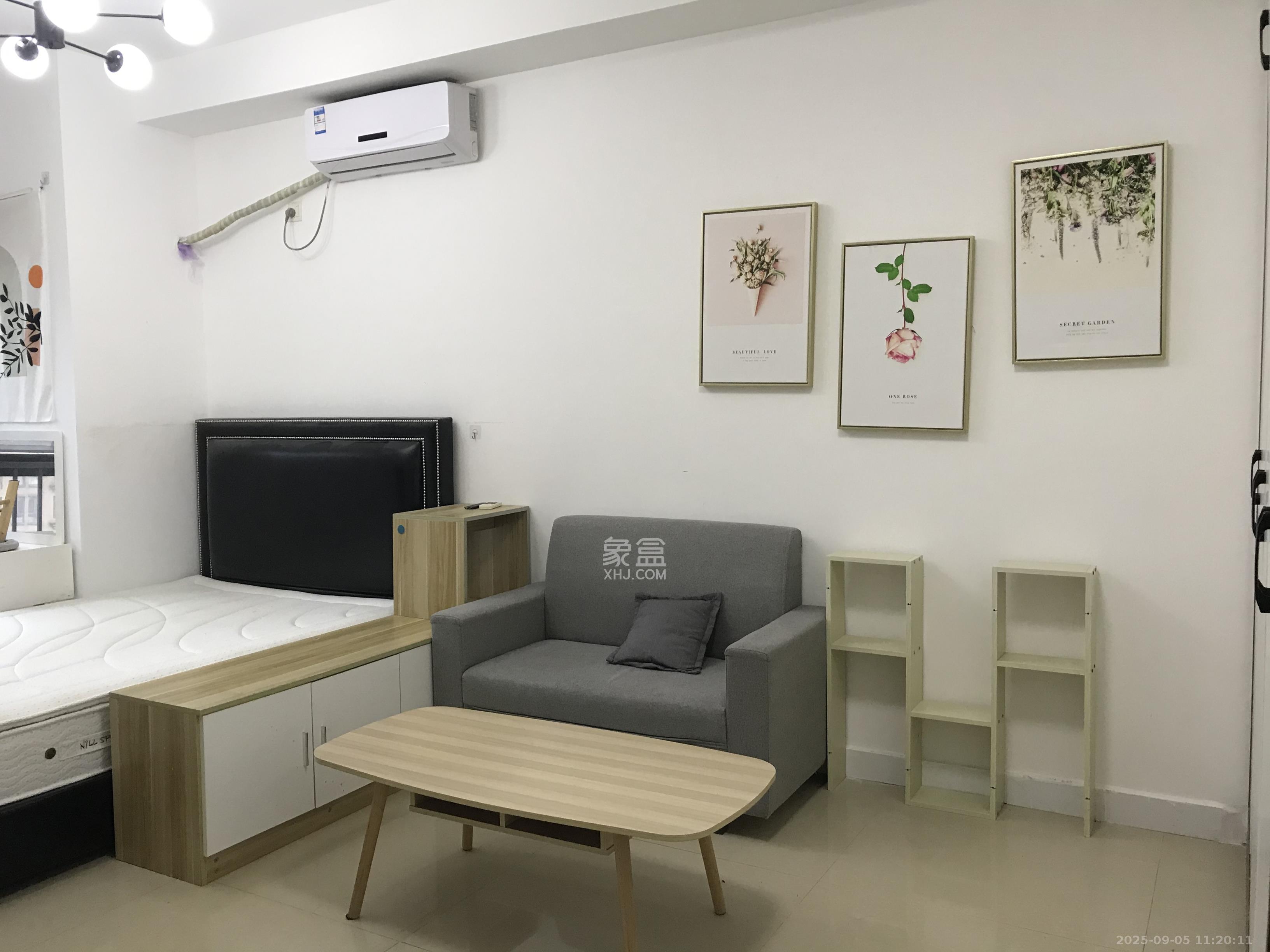 第六都（陆都小区）  1室1厅1卫    1800.0元/月室内图