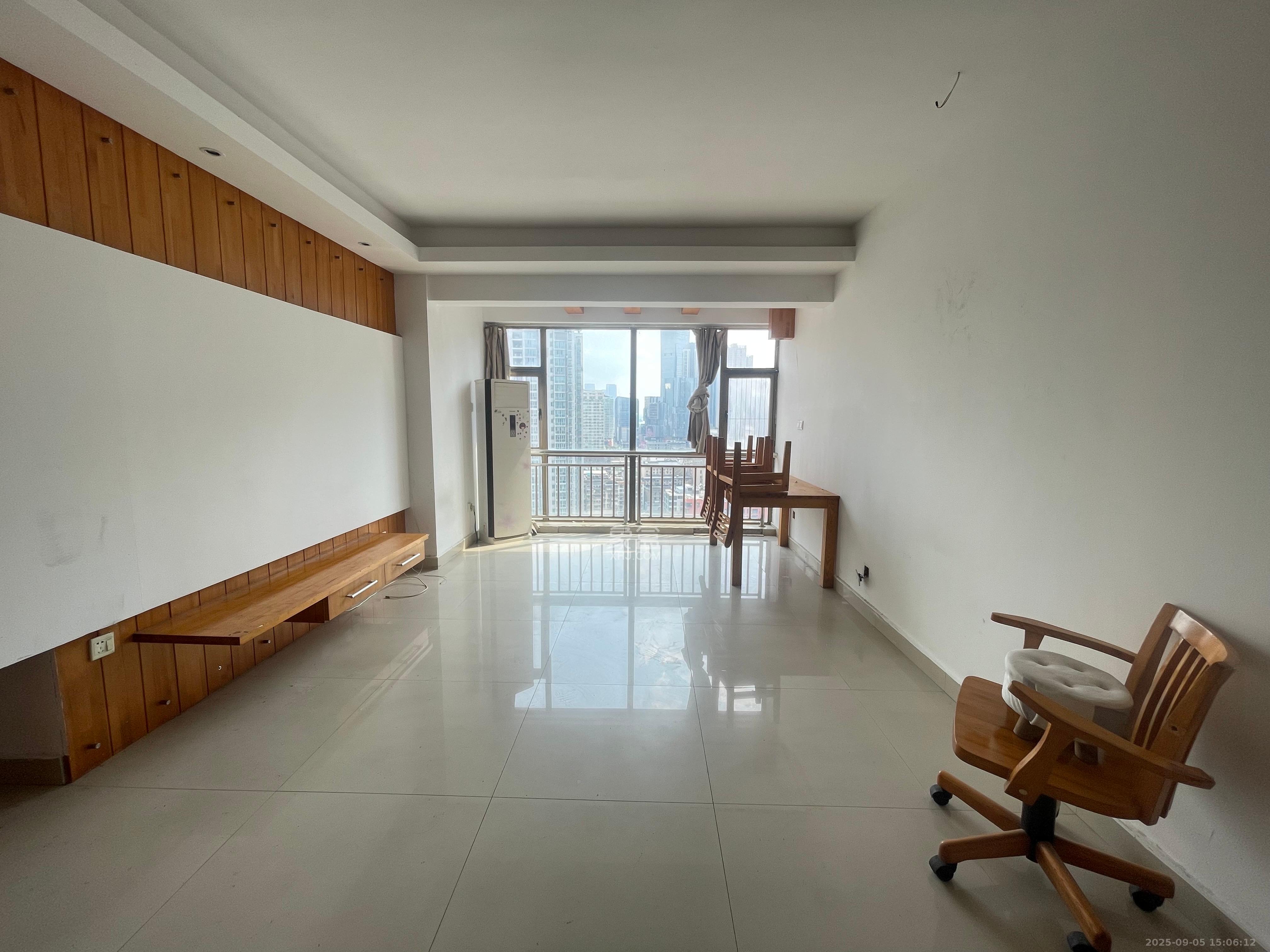 长宝1667 3室2厅1卫 4000.0元/月 长宝1667 3室2厅1卫 4000.0元/月室内图