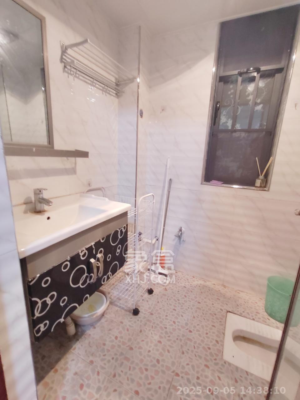 万博汇  2室1厅1卫    2200.0元/月室内图