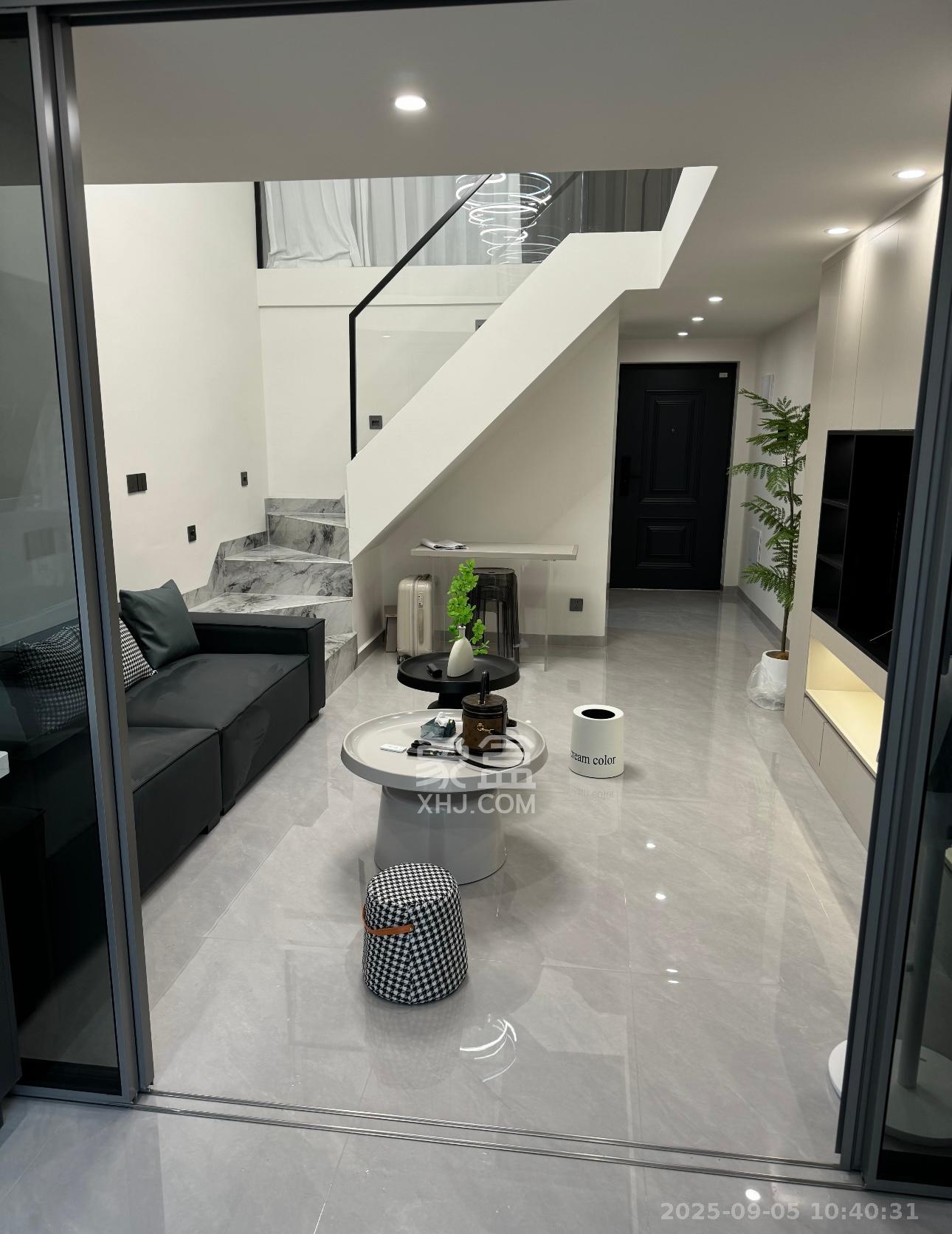 富兴时代御城  2室1厅1卫    3200.0元/月室内图