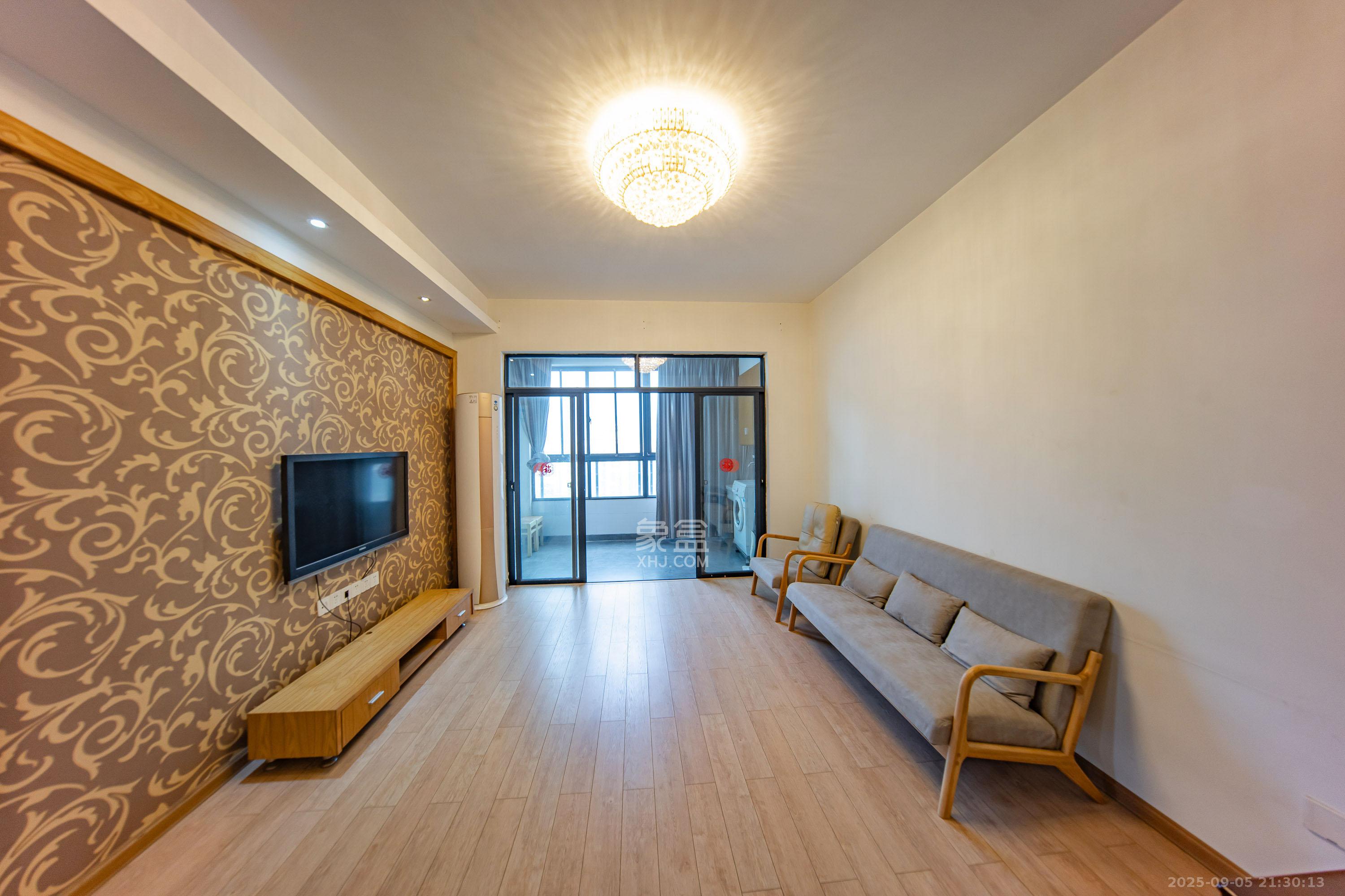 云栖谷 2室2厅1卫 49.0万 云栖谷 2室2厅1卫 49.0万客厅