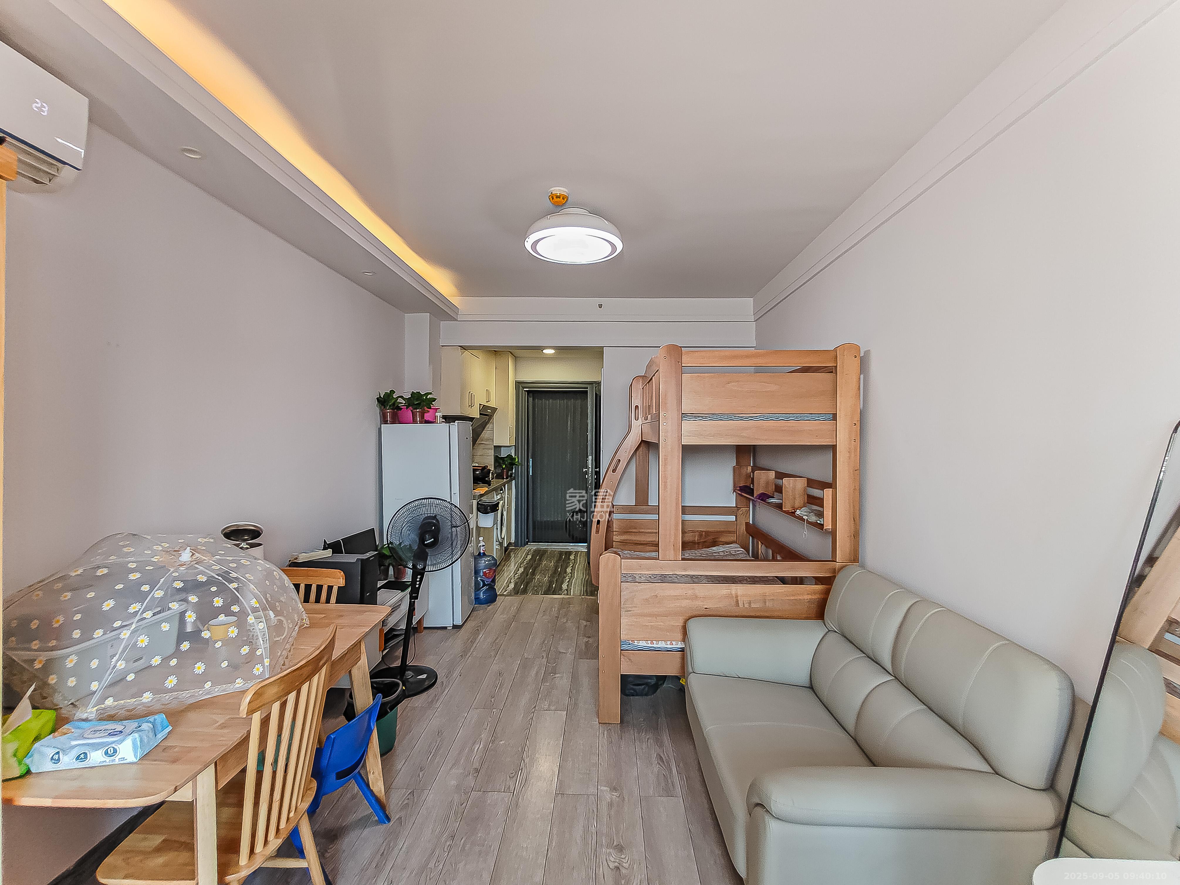 拿铁空间  1室1厅1卫    30.8万卧室