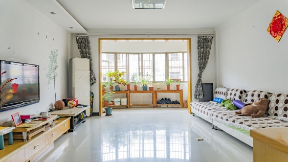 玉龙山庄(玉锦小区) 3室2厅2卫 1380.0元/月 玉龙山庄(玉锦小区) 3室2厅2卫 1380.0元/月室内图