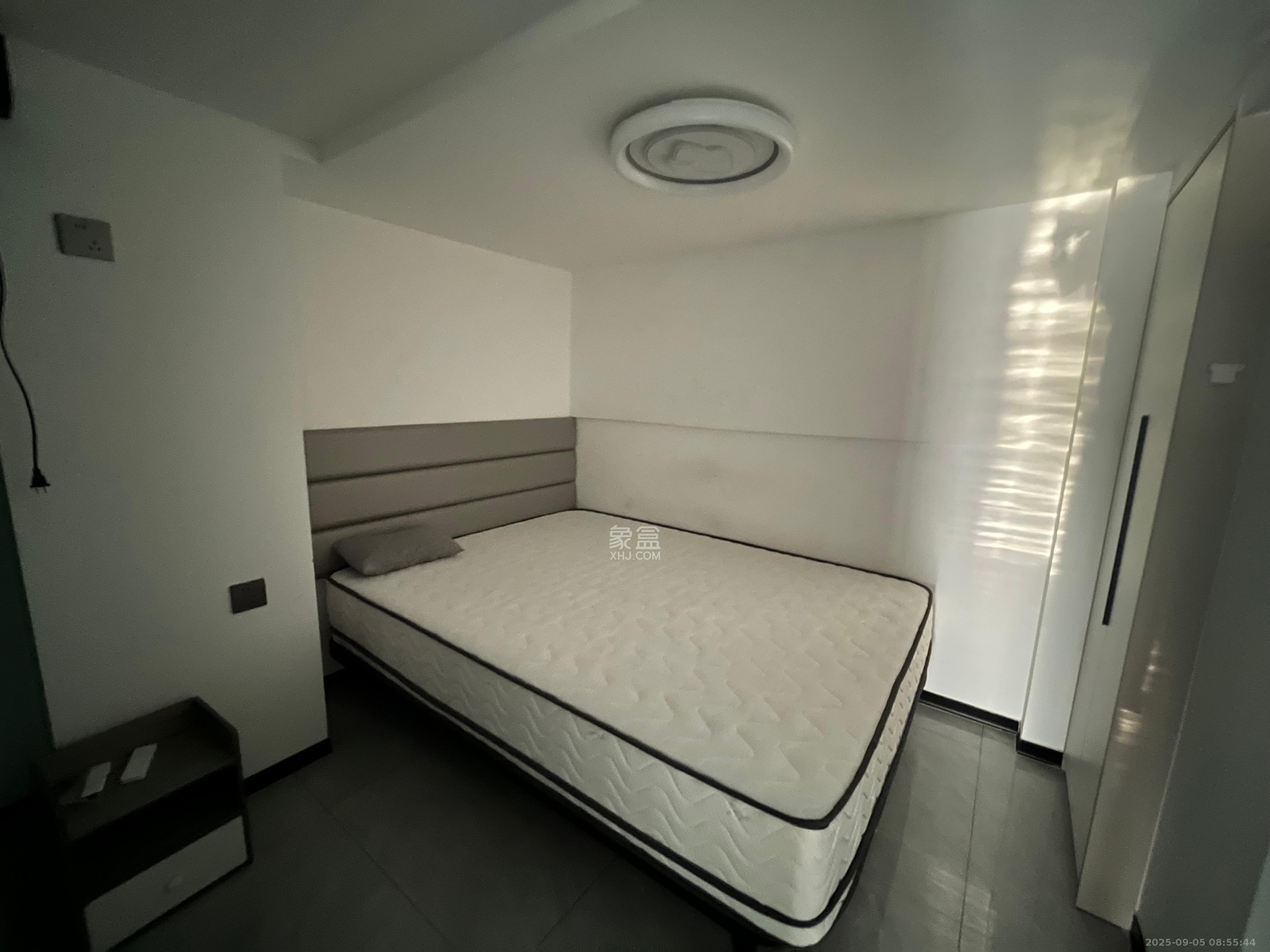 新城悦隽公园 2室2厅1卫 1600.0元/月 新城悦隽公园 2室2厅1卫 1600.0元/月室内图