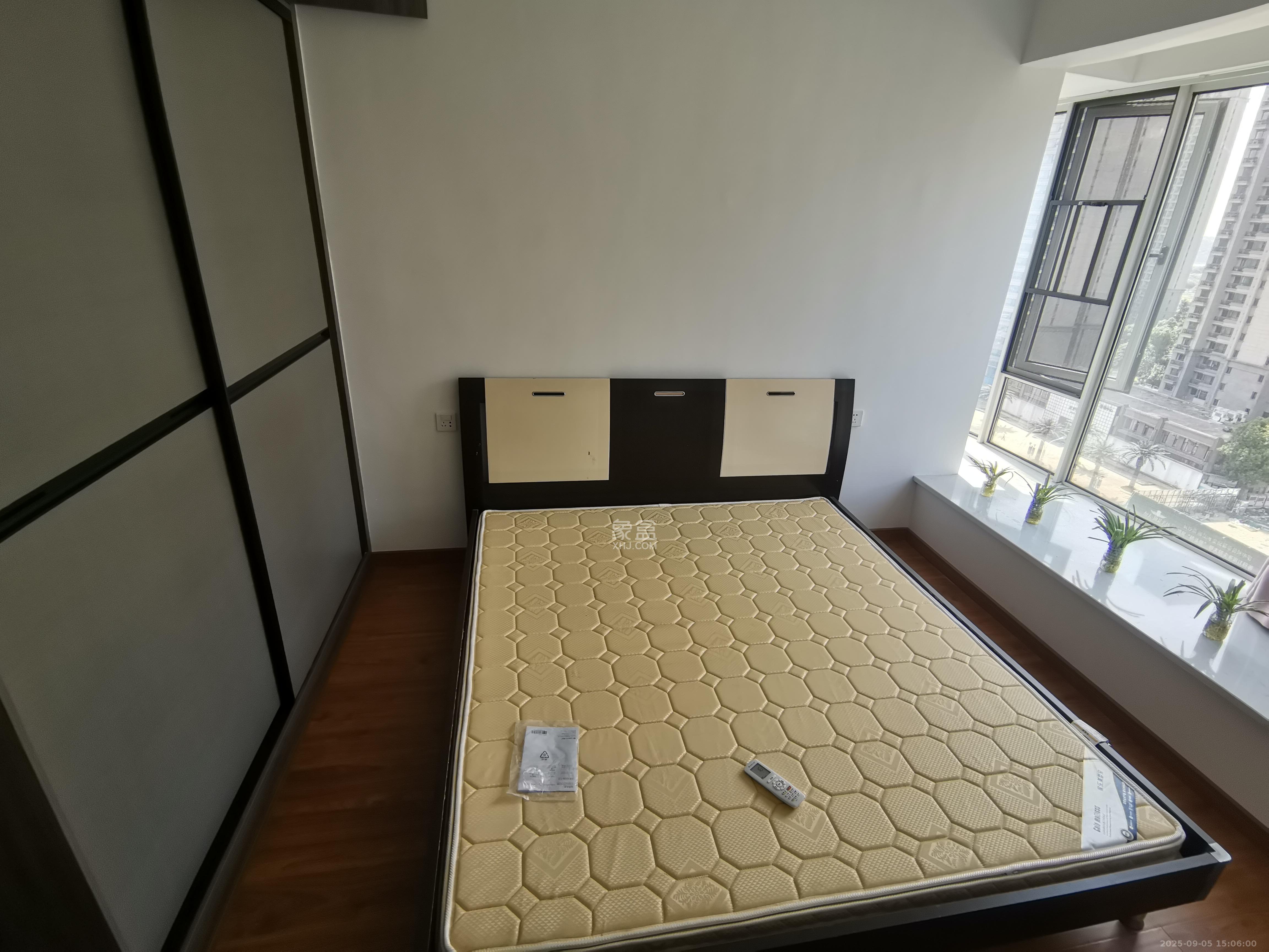 五矿万境水岸  2室2厅1卫   1500.00元/月室内图