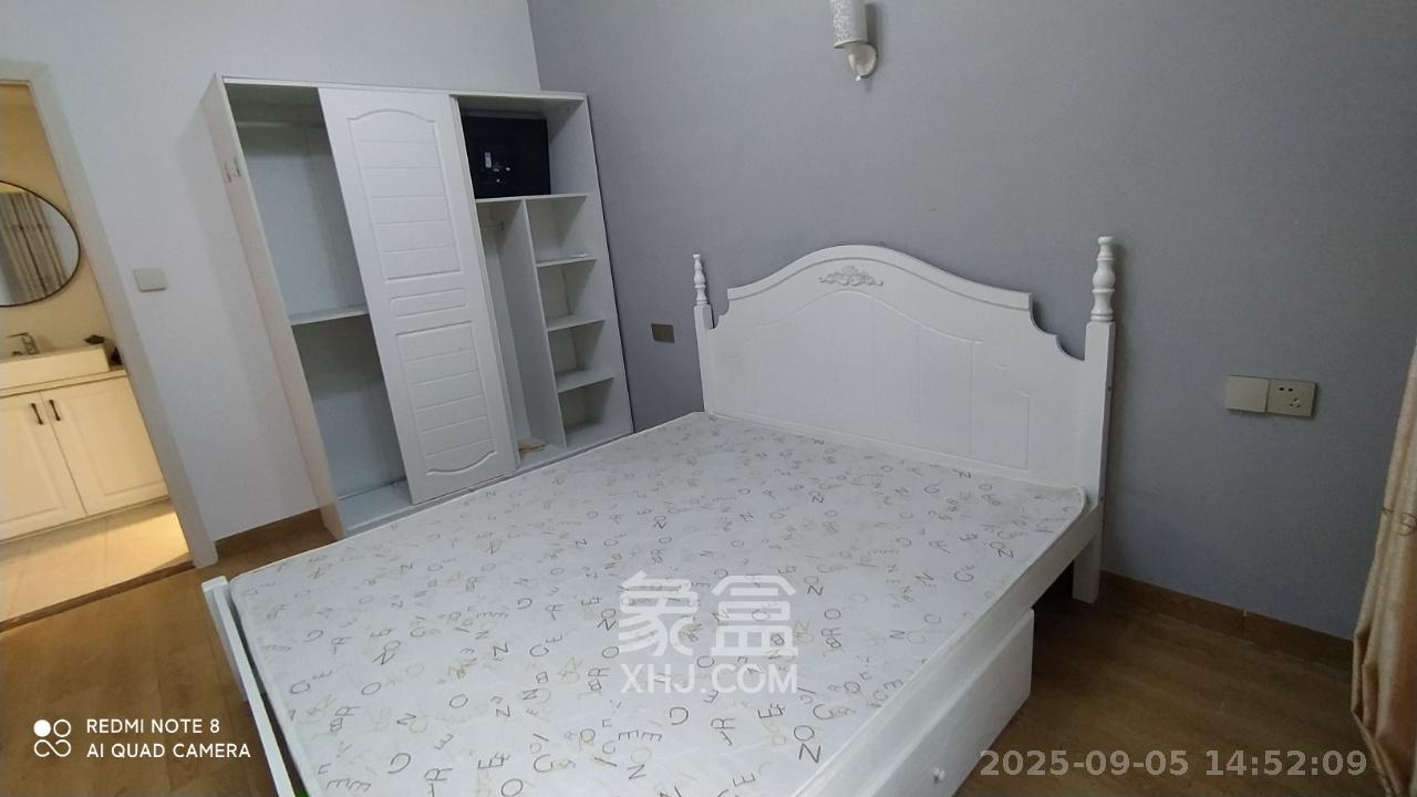 澳海澜庭 3室2厅1卫 1800.0元/月 澳海澜庭 3室2厅1卫 1800.0元/月室内图