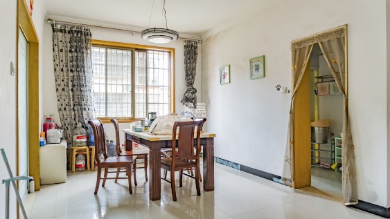 玉龙山庄(玉锦小区) 3室2厅2卫 1380.0元/月 玉龙山庄(玉锦小区) 3室2厅2卫 1380.0元/月室内图