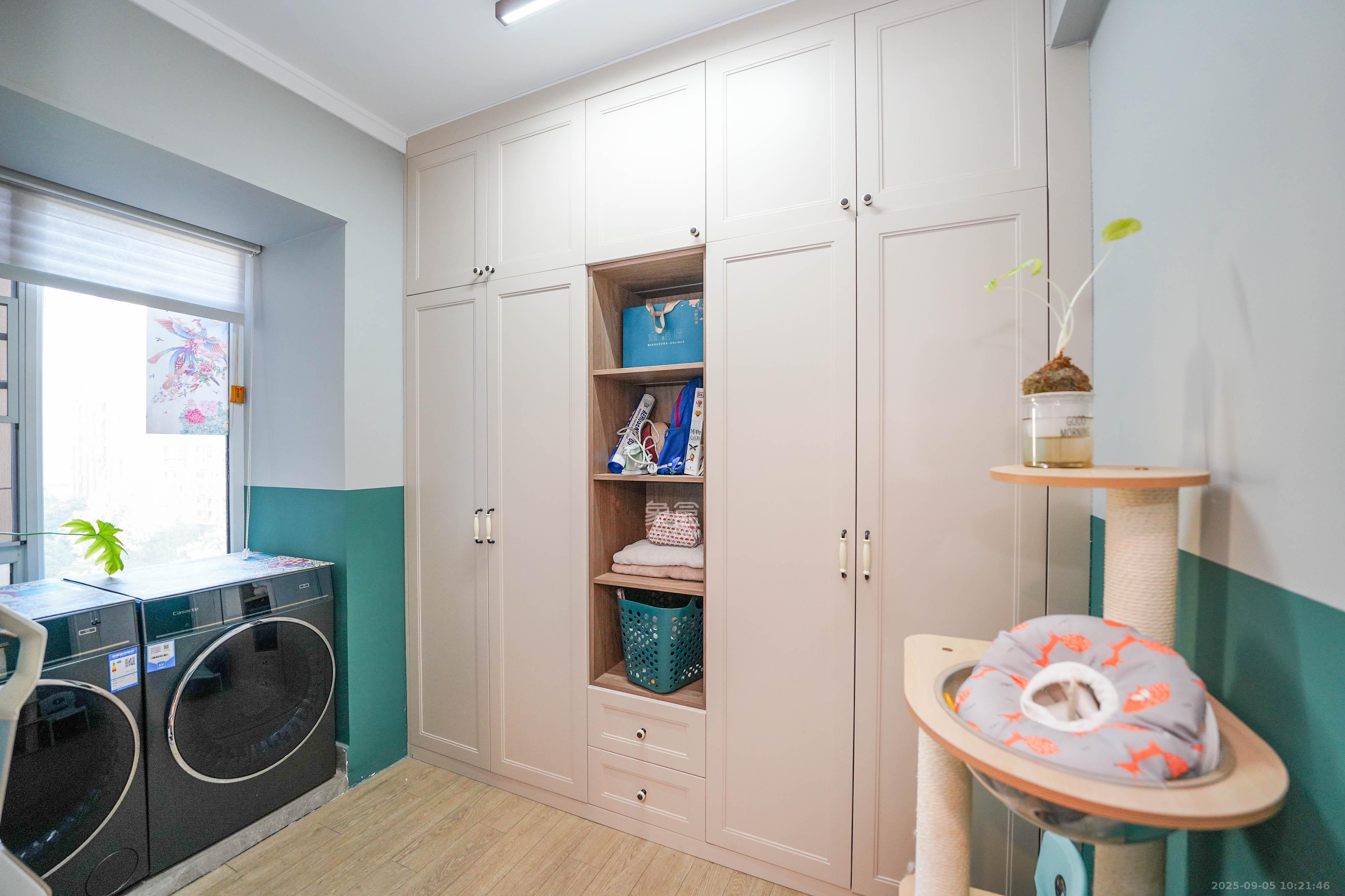 金地铂悦 3室2厅2卫 86.8万 金地铂悦 3室2厅2卫 86.8万卧室