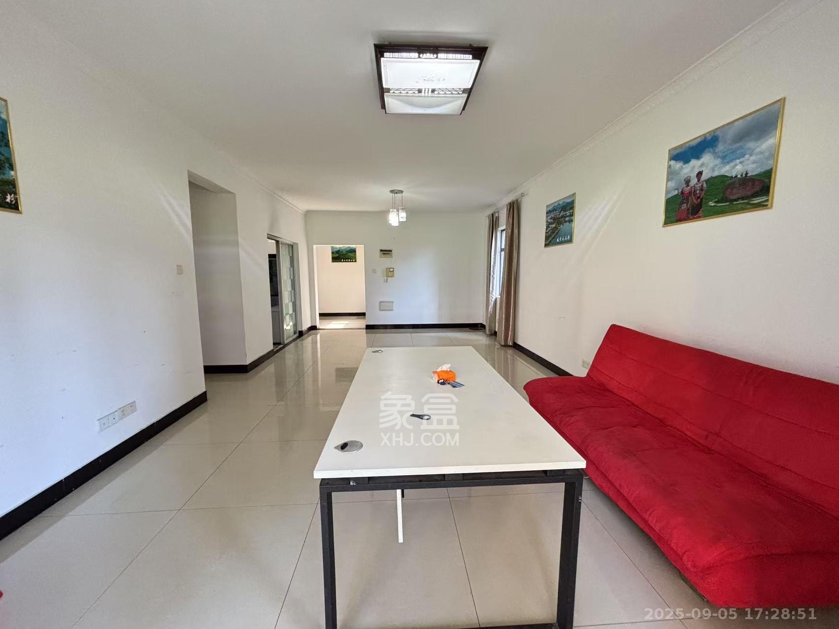 湘府名邸(同力家园) 4室2厅1卫 3000.0元/月 湘府名邸(同力家园) 4室2厅1卫 3000.0元/月室内图