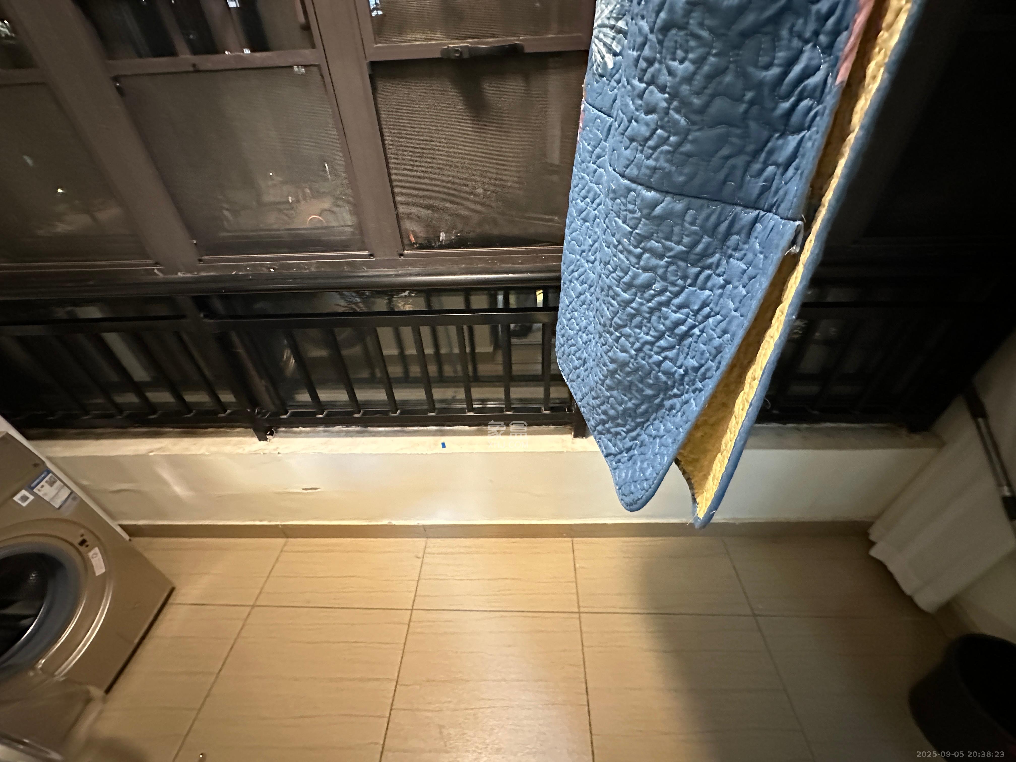 碧桂园高尔夫花园  4室2厅2卫    2600.0元/月 碧桂园高尔夫花园  4室2厅2卫    2600.0元/月室内图