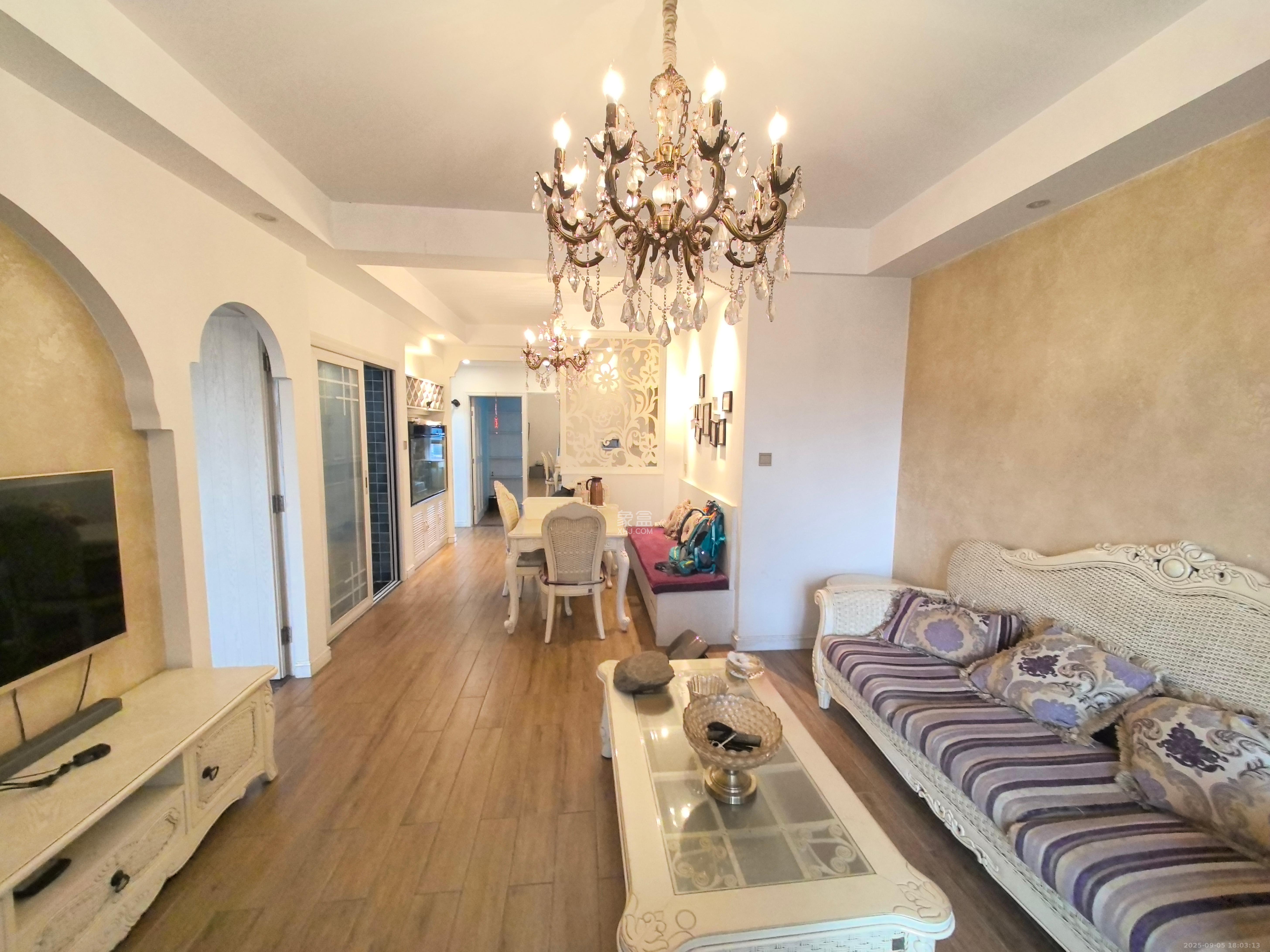 奥林匹克花园贡院一期  3室2厅1卫    2600.0元/月室内图