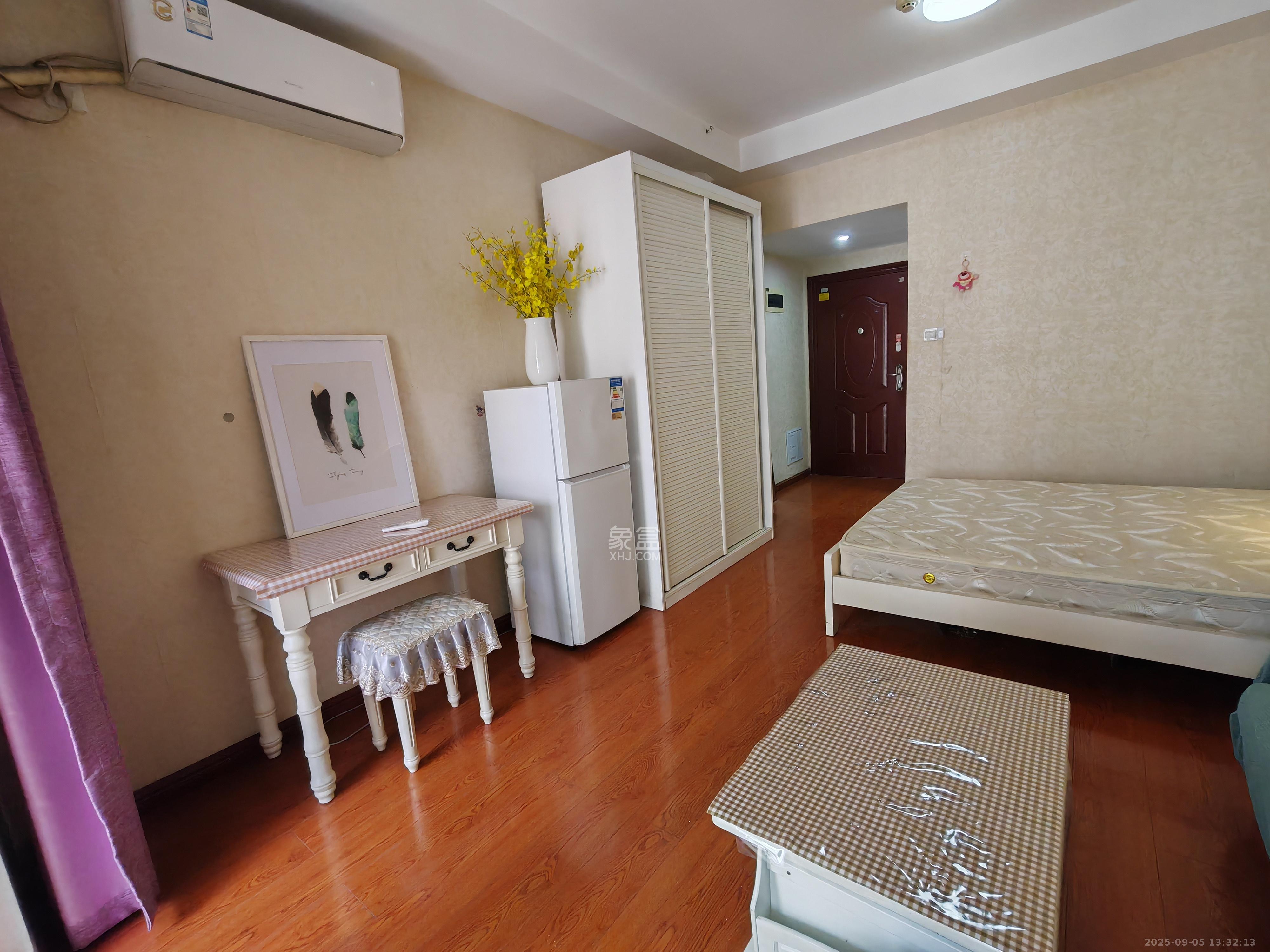 中欣楚天雅郡  1室1厅1卫    1200.0元/月 中欣楚天雅郡  1室1厅1卫    1200.0元/月室内图