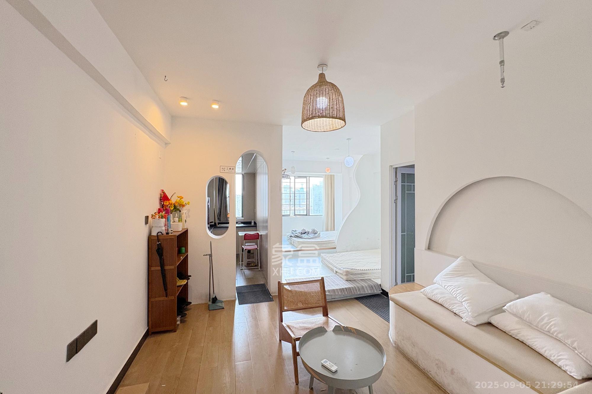 印象天心 1室1厅1卫 41.0万 印象天心 1室1厅1卫 41.0万客厅